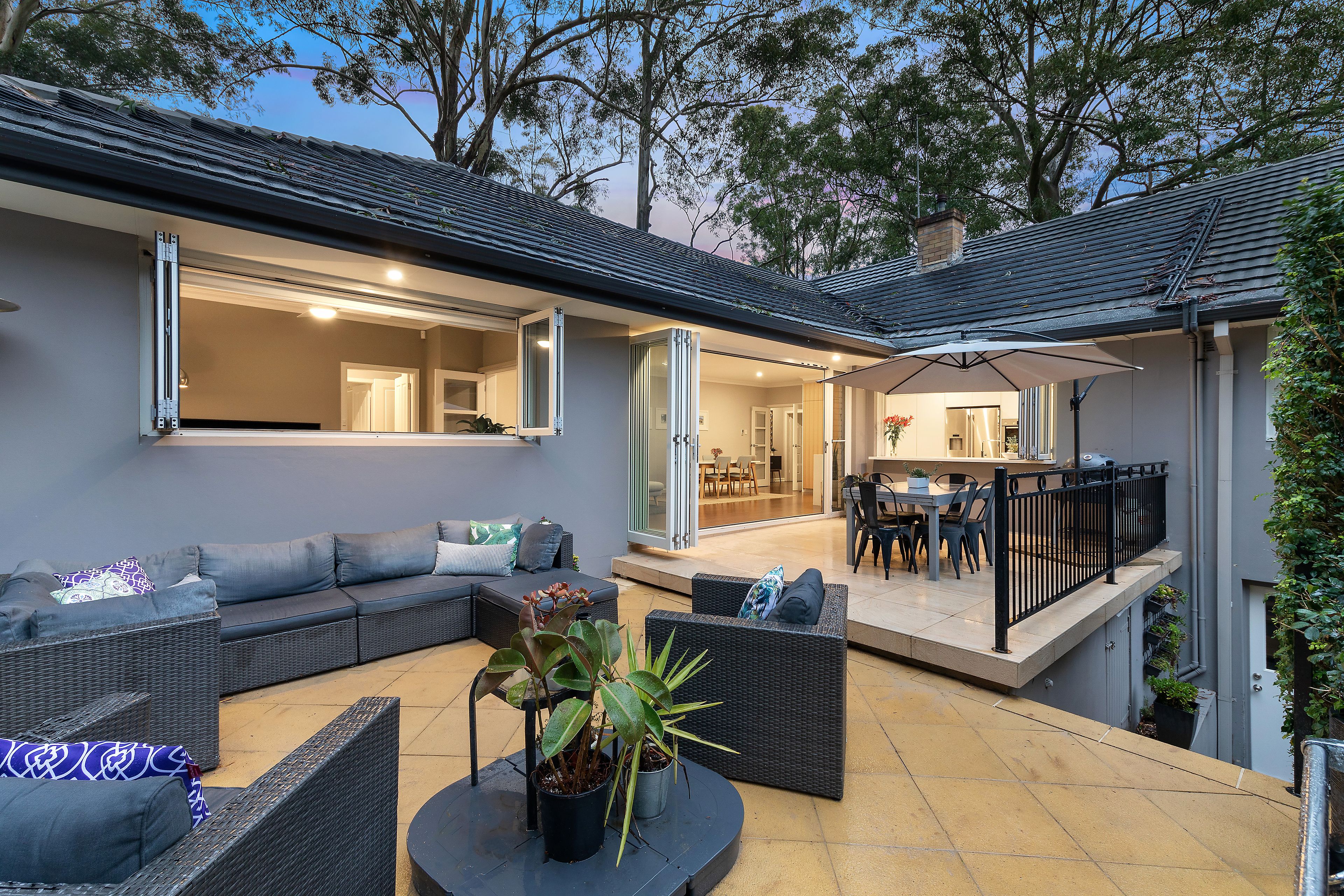15 Amaroo Avenue, Wahroonga, NSW 2076