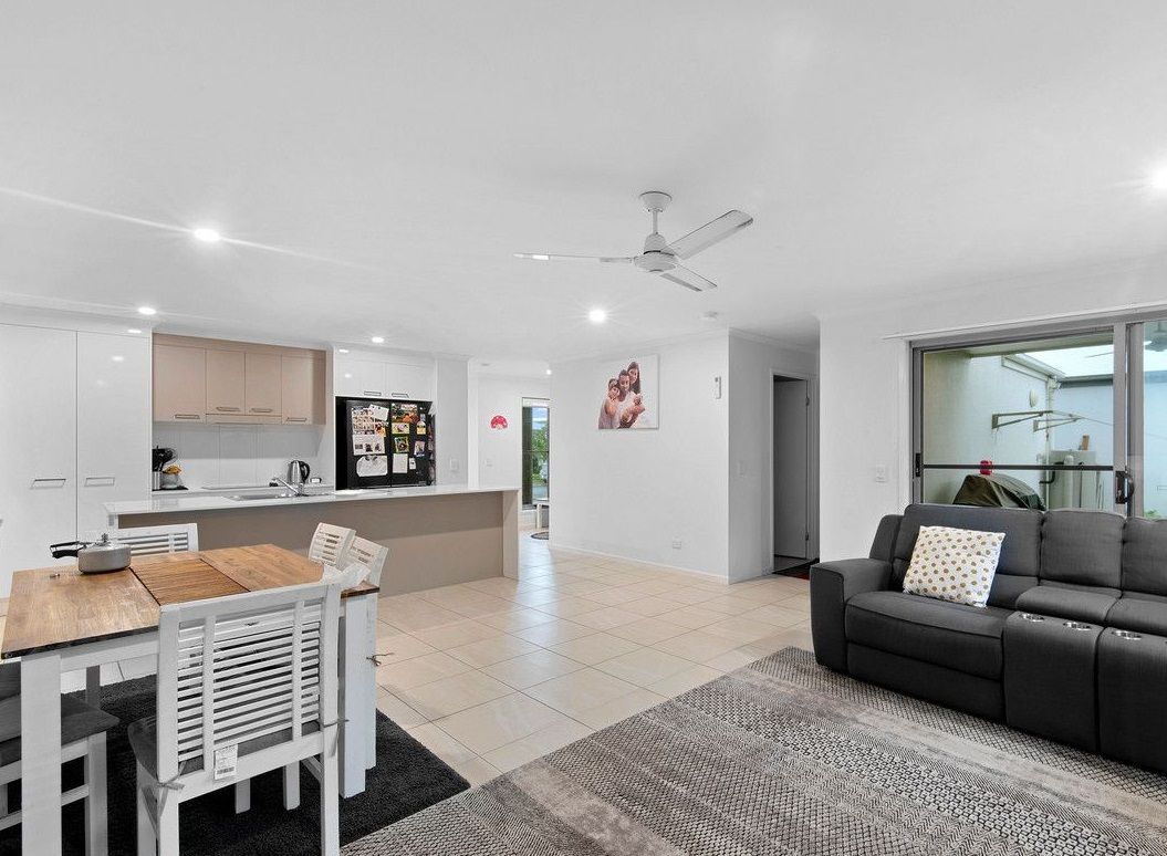 1/49 Wood Crescent, Baringa, QLD 4551