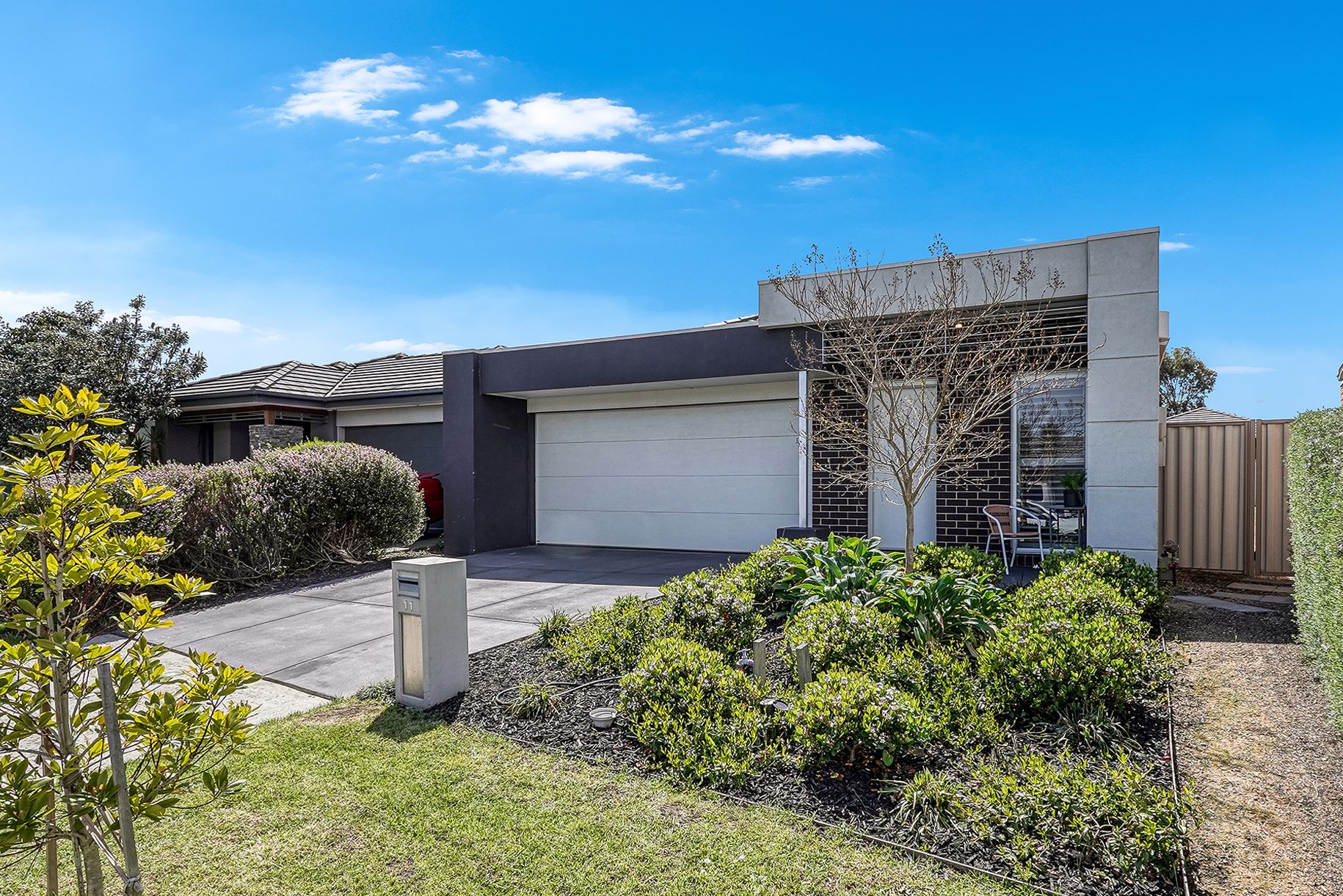 11 Serenity Street, Pakenham VIC 3810