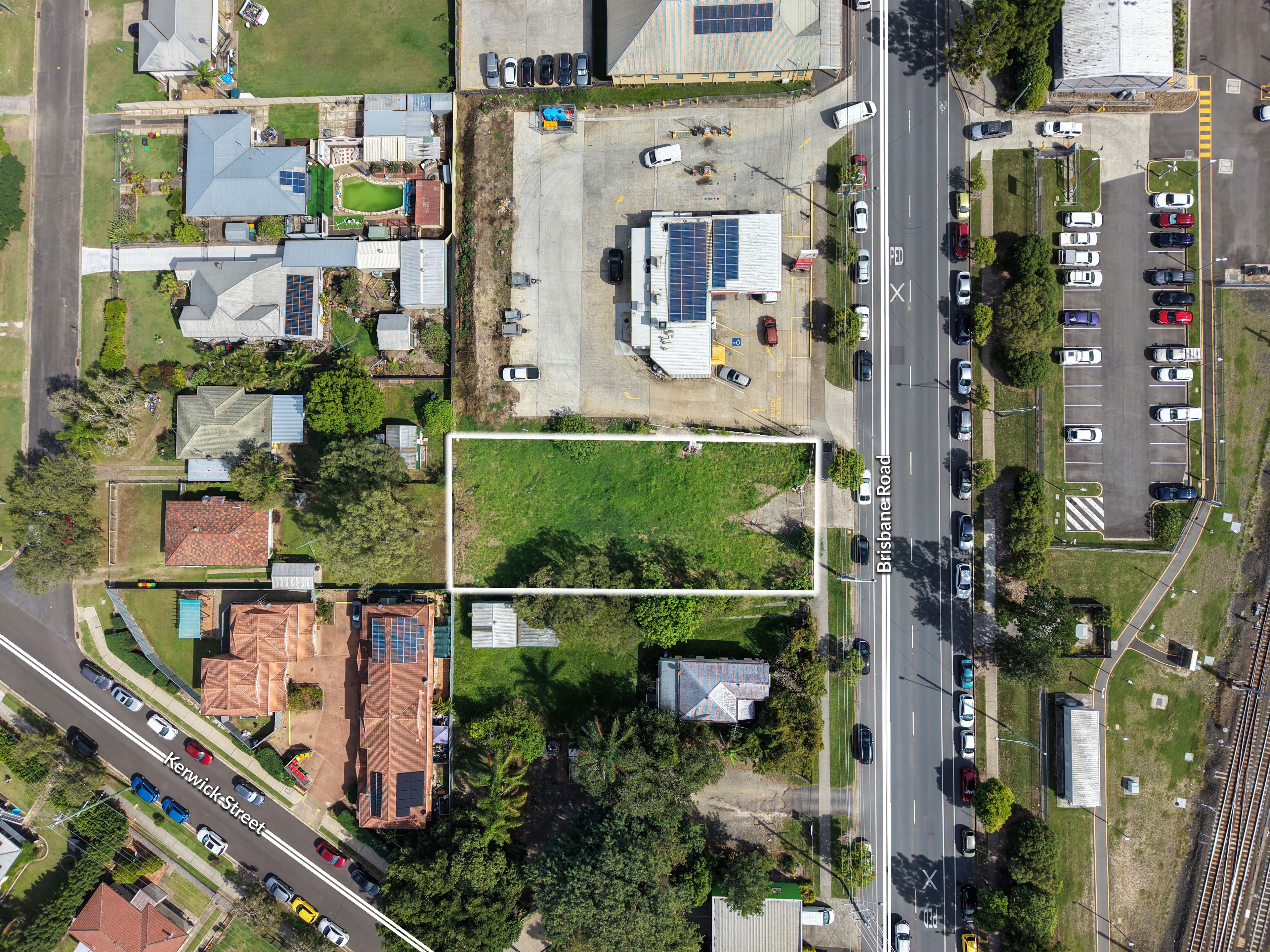 77 Brisbane Road, Redbank, QLD 4301