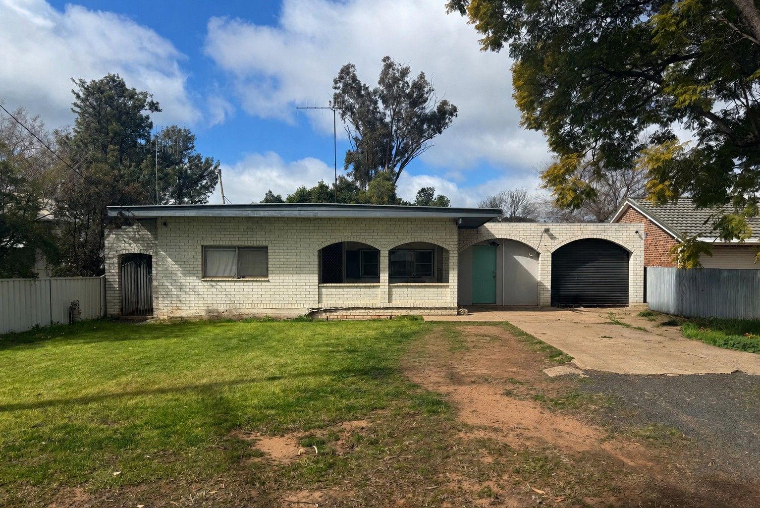 151 Temoin Street — photo from Ray White Dubbo