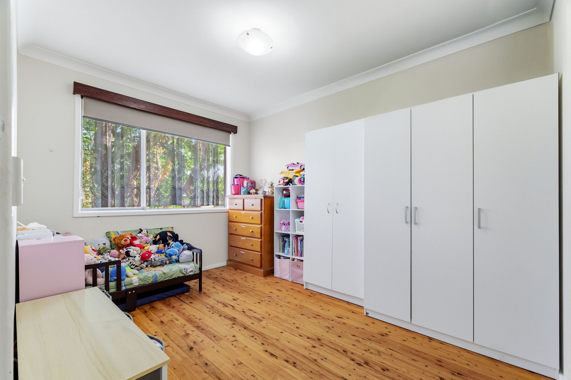 5 Bennelong Street — photo 8 of 11