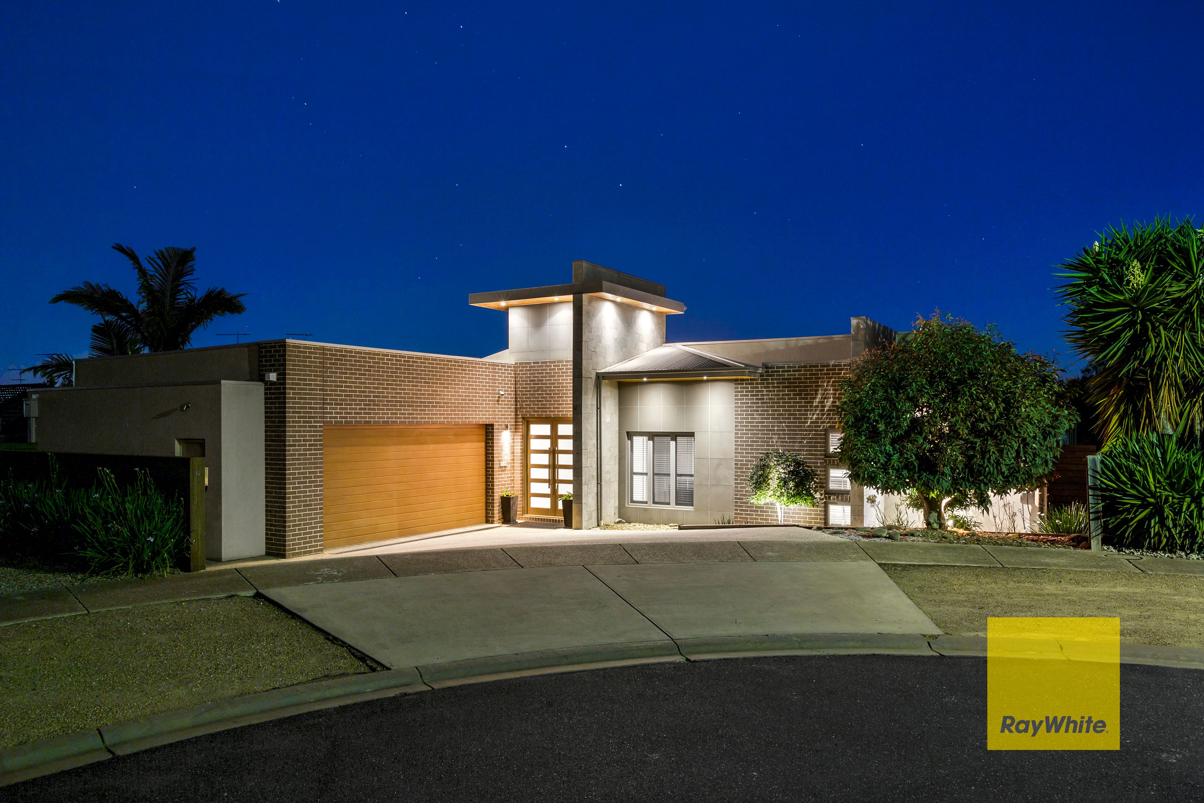 6 Macken Court, Highton VIC 3216
