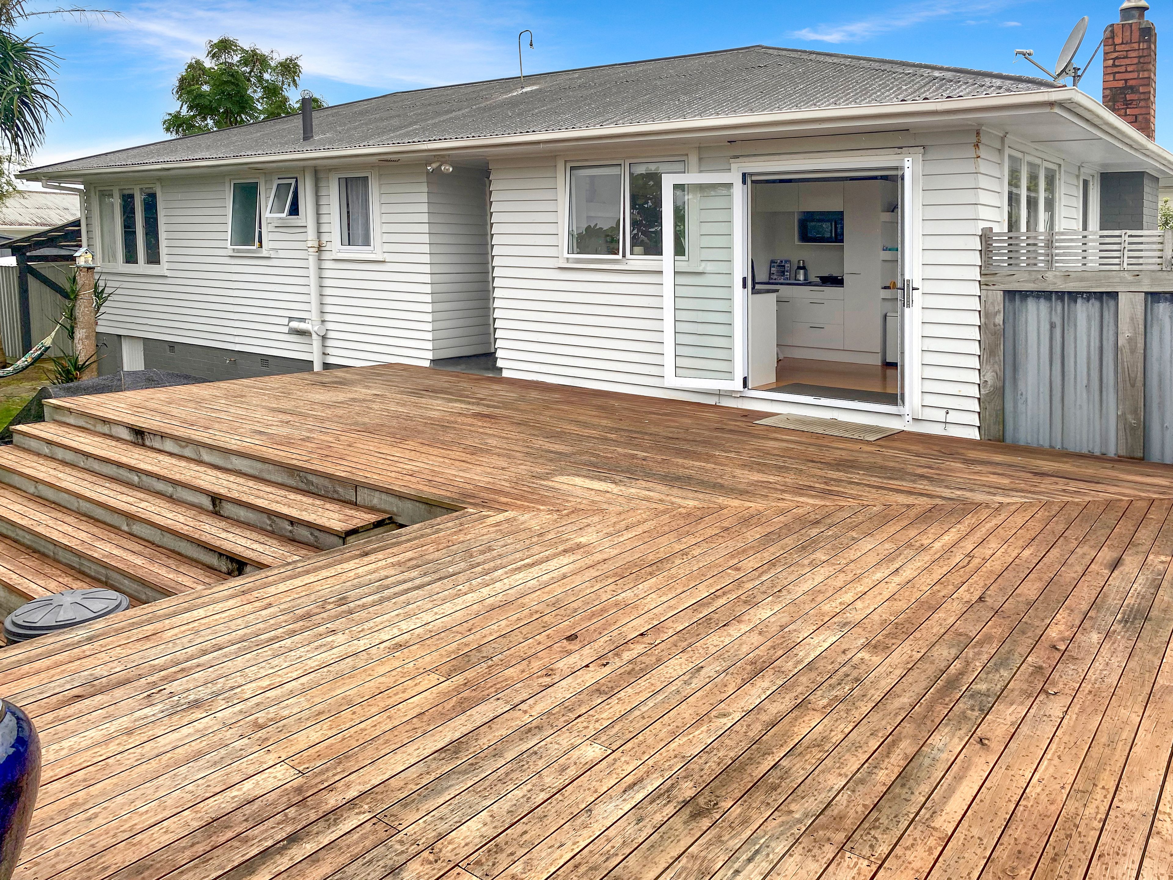 1/106 Lincoln Road, Henderson, Waitakere City