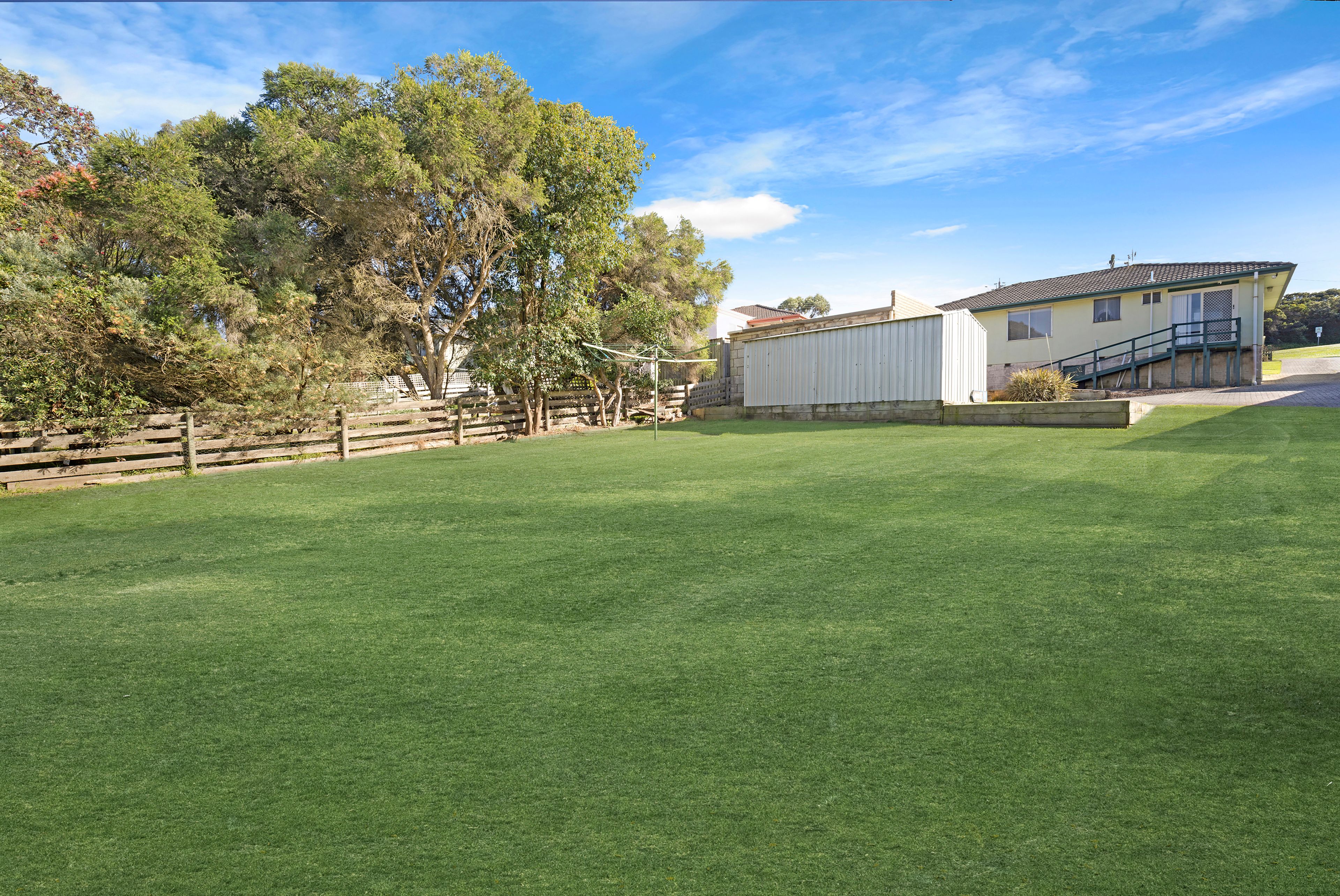 119 Merrivale Drive — photo 7 of 9