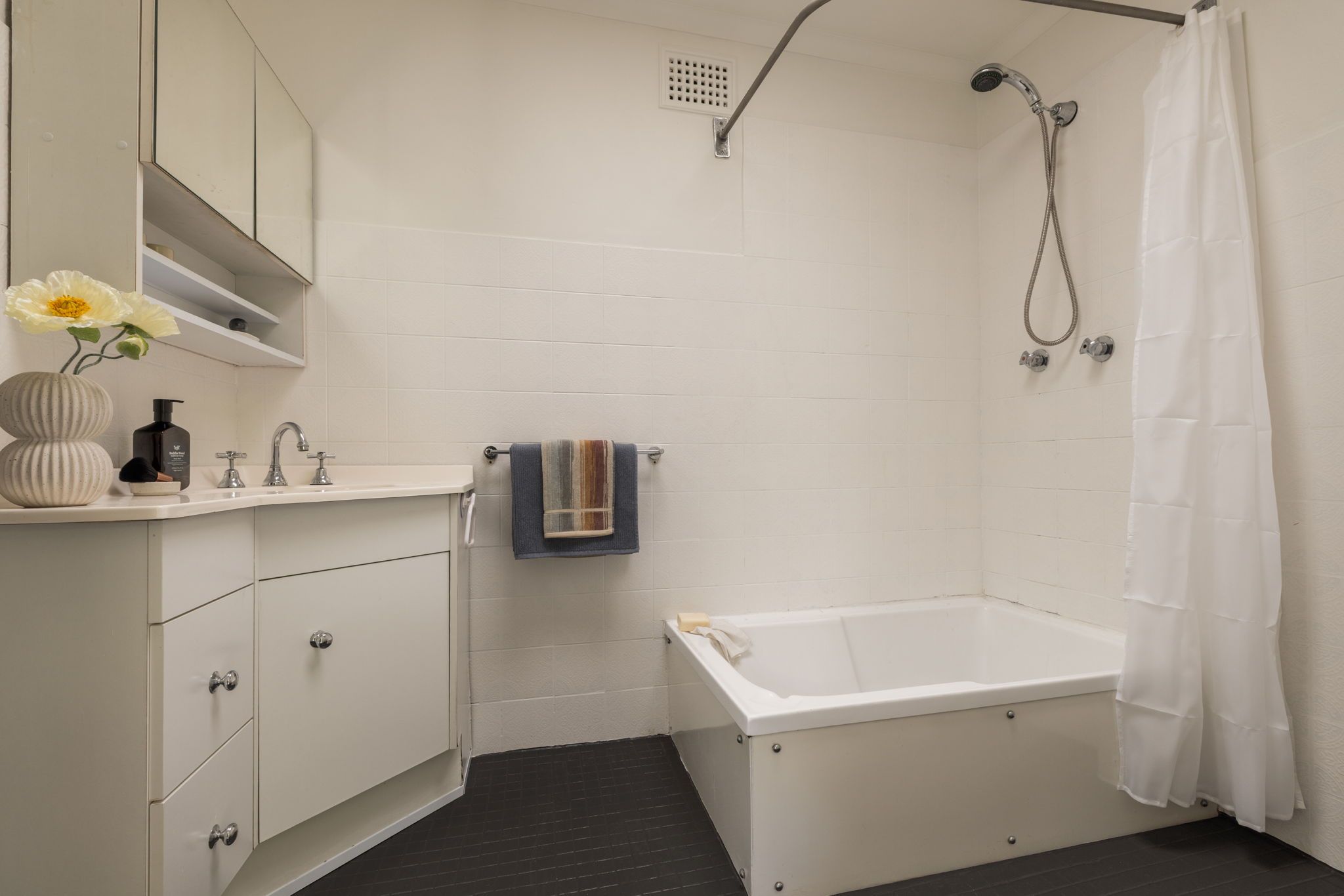 42 Morris Street — photo 7 of 10