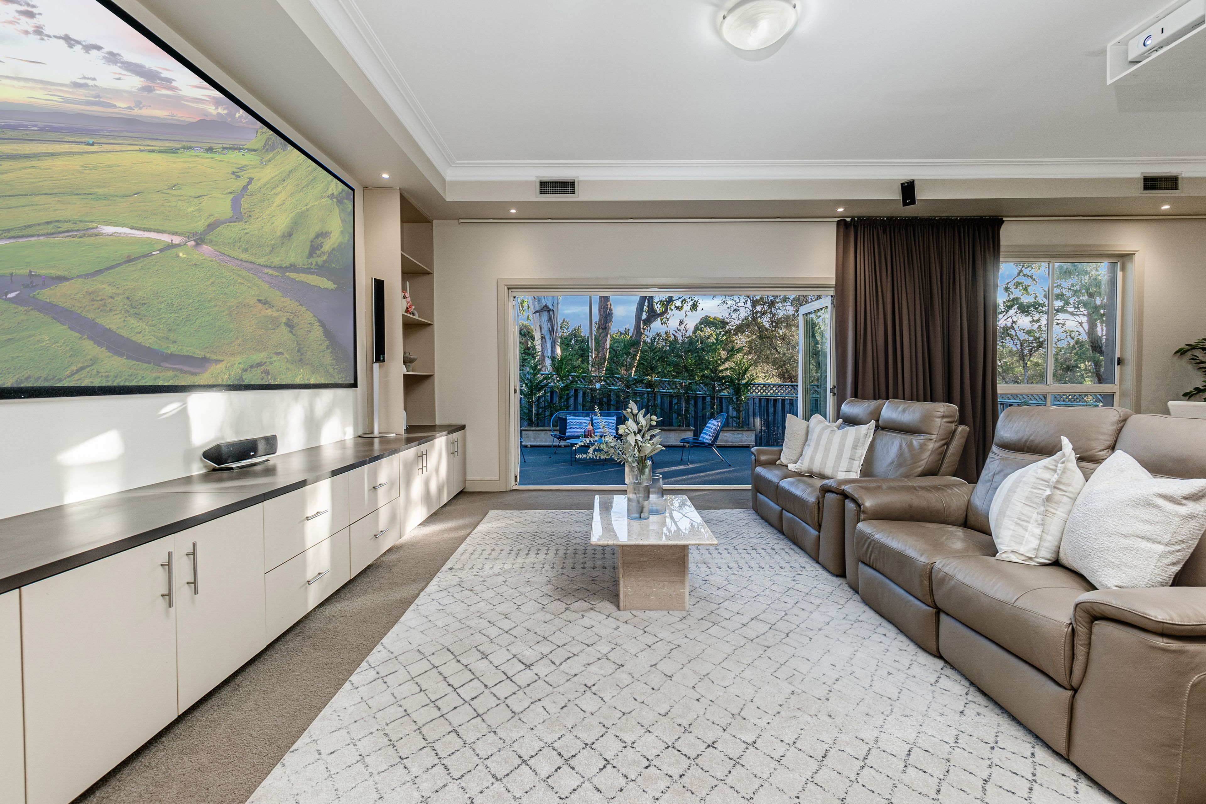 11 Cubby Close, Castle Hill, NSW 2154, photo 4