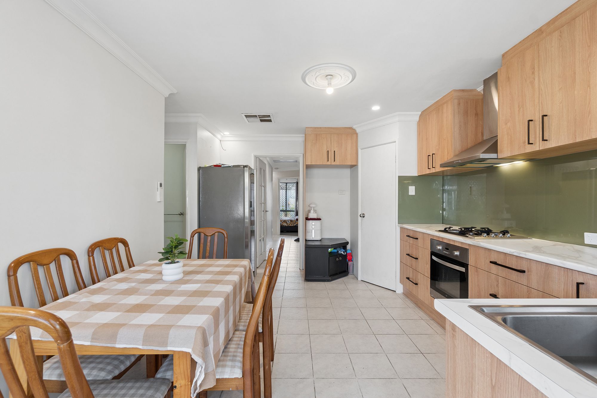 324B Wanneroo Road — photo 11 of 16