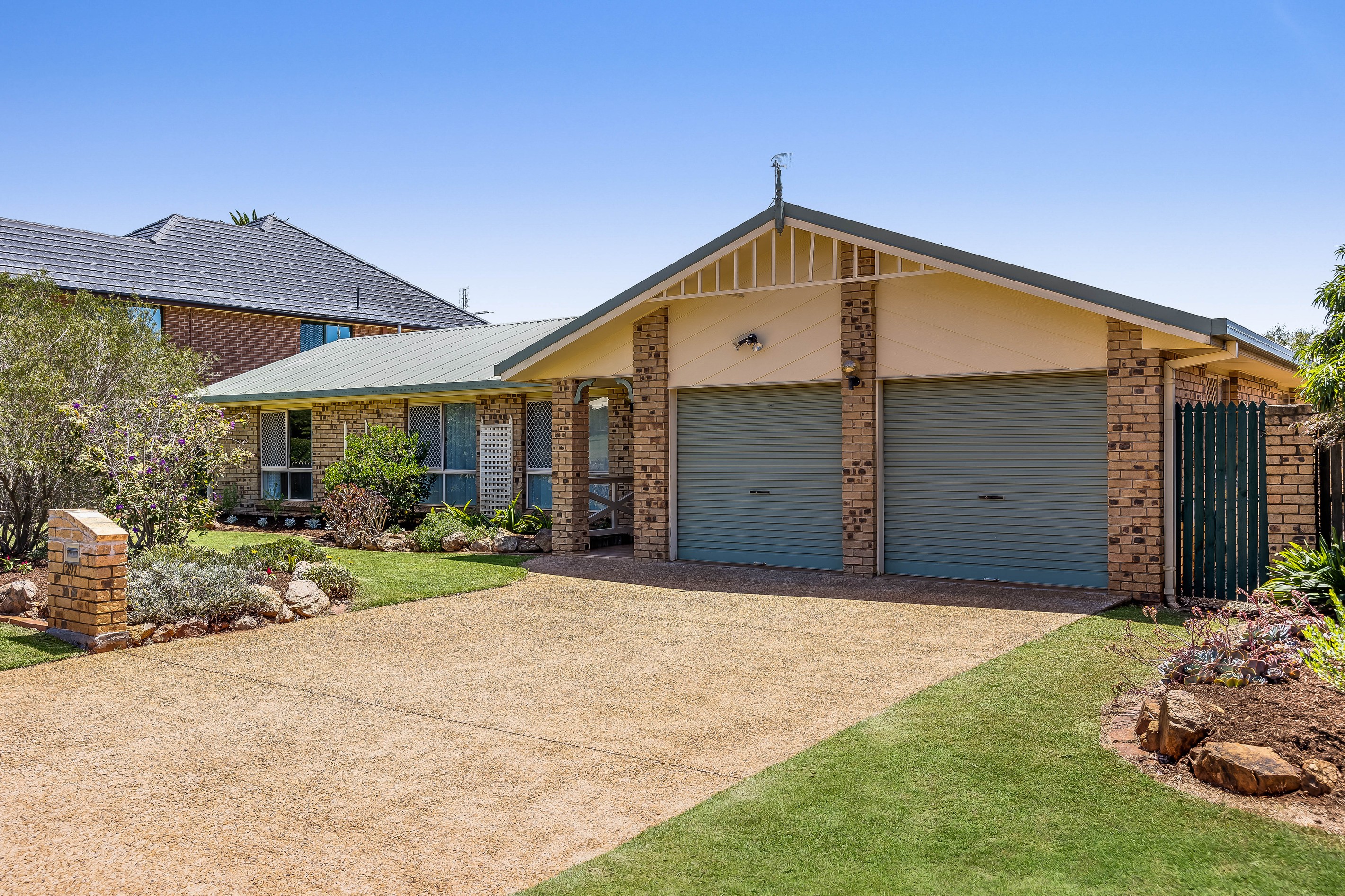 297 Stenner Street, Centenary Heights, QLD 4350