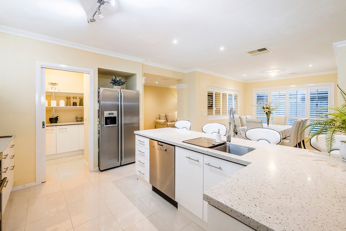 29 Bowyer Avenue, Cranbourne East, VIC 3977