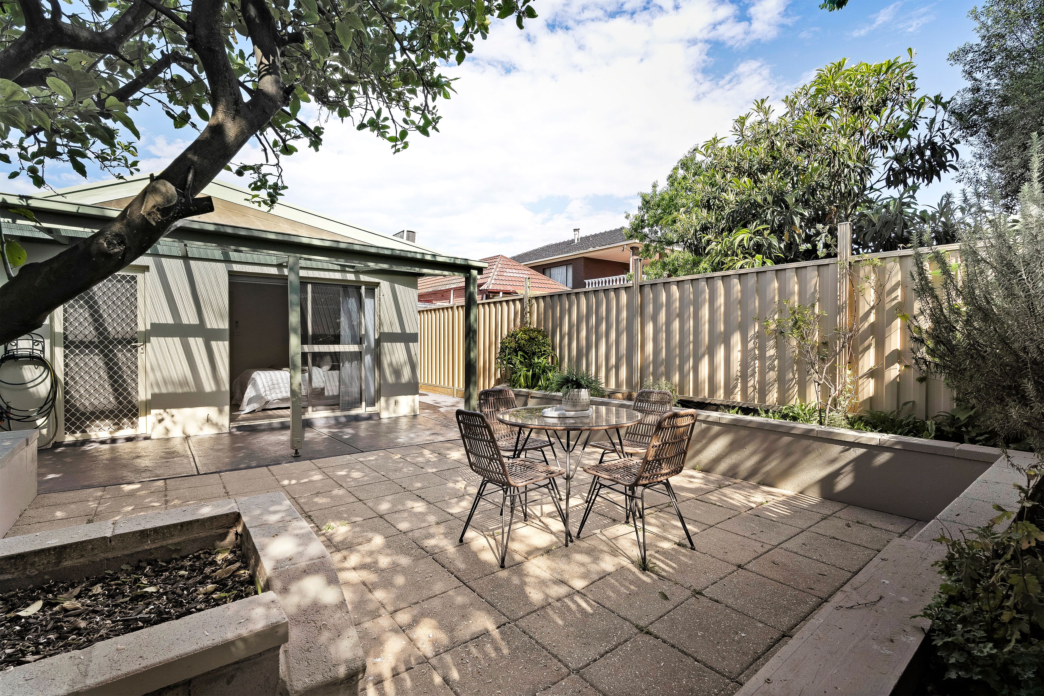 53 Coburg Street — photo 16 of 16