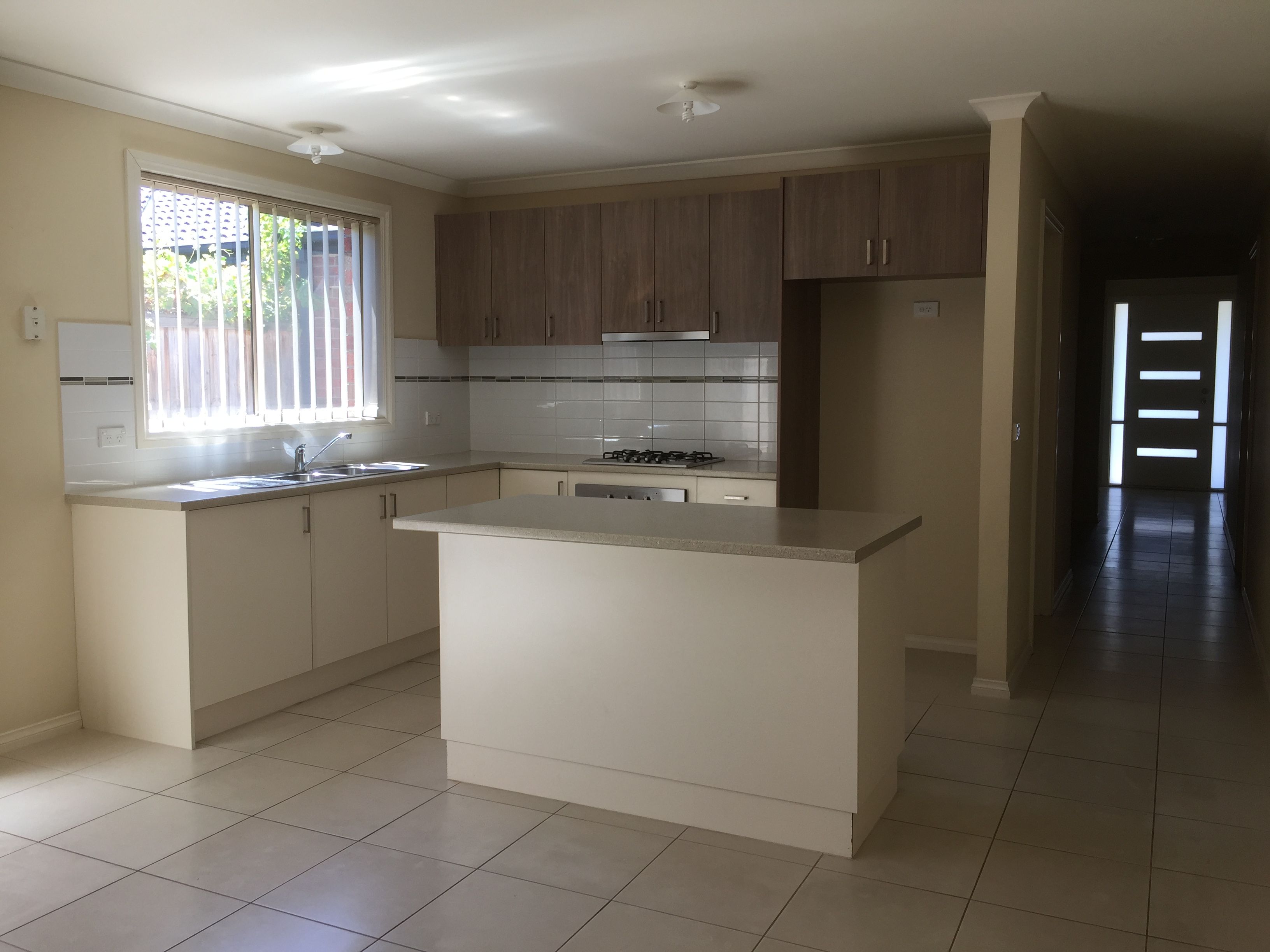 16 Jezwing Avenue, South Morang, VIC 3752