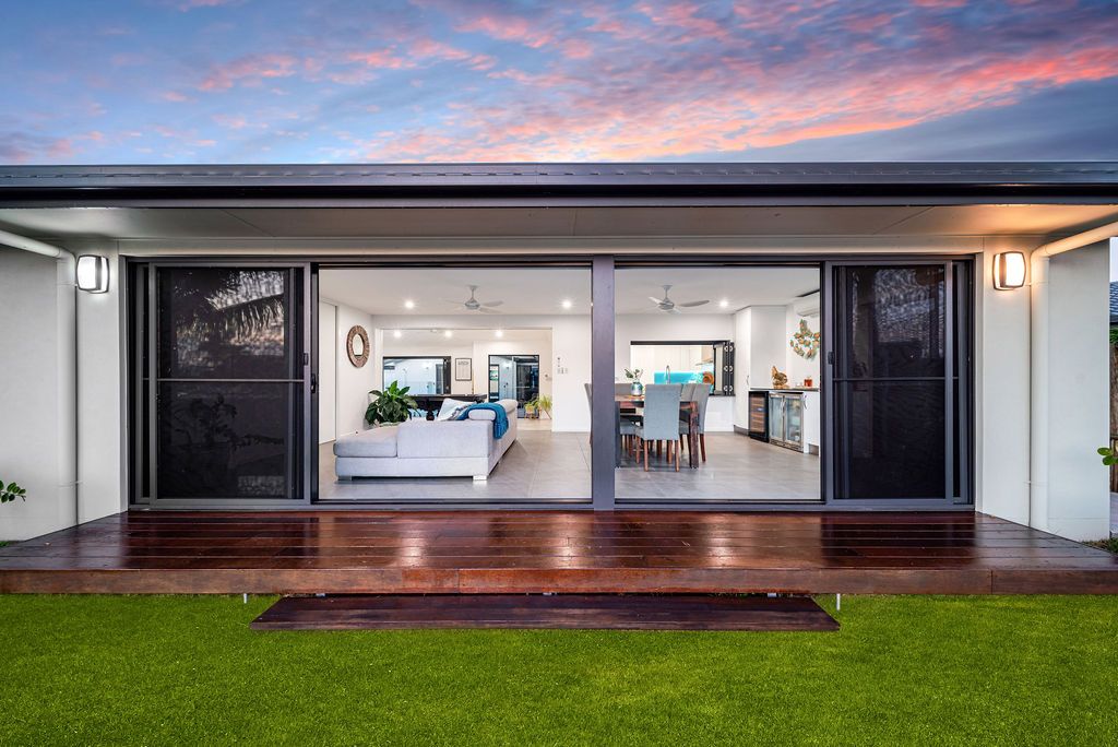 15 Coorumbong Close — photo 22 of 28