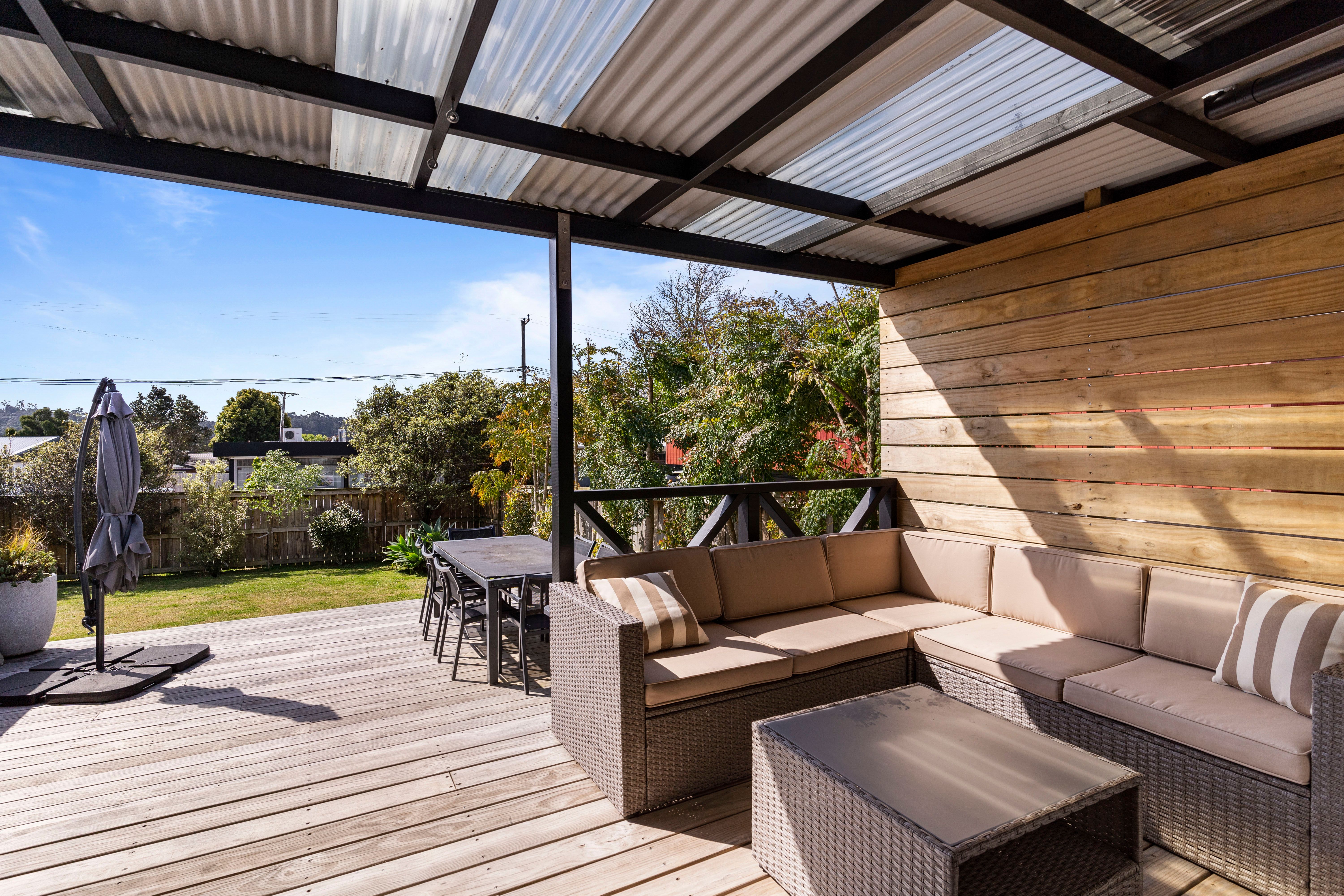 1/22 Sunnyhaven Avenue, Beach Haven, North Shore City
