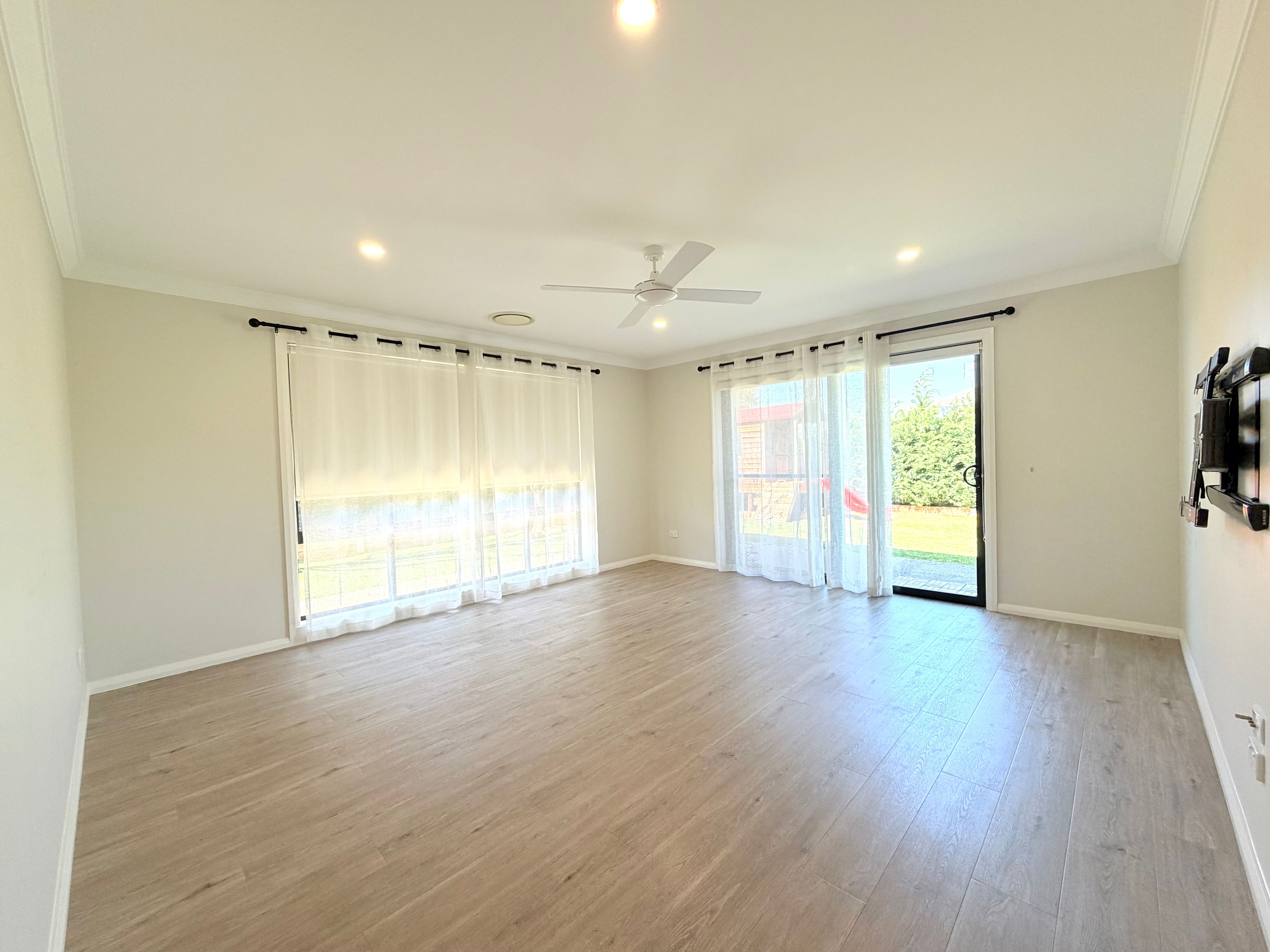 7 Prospector Avenue — photo 6 of 16