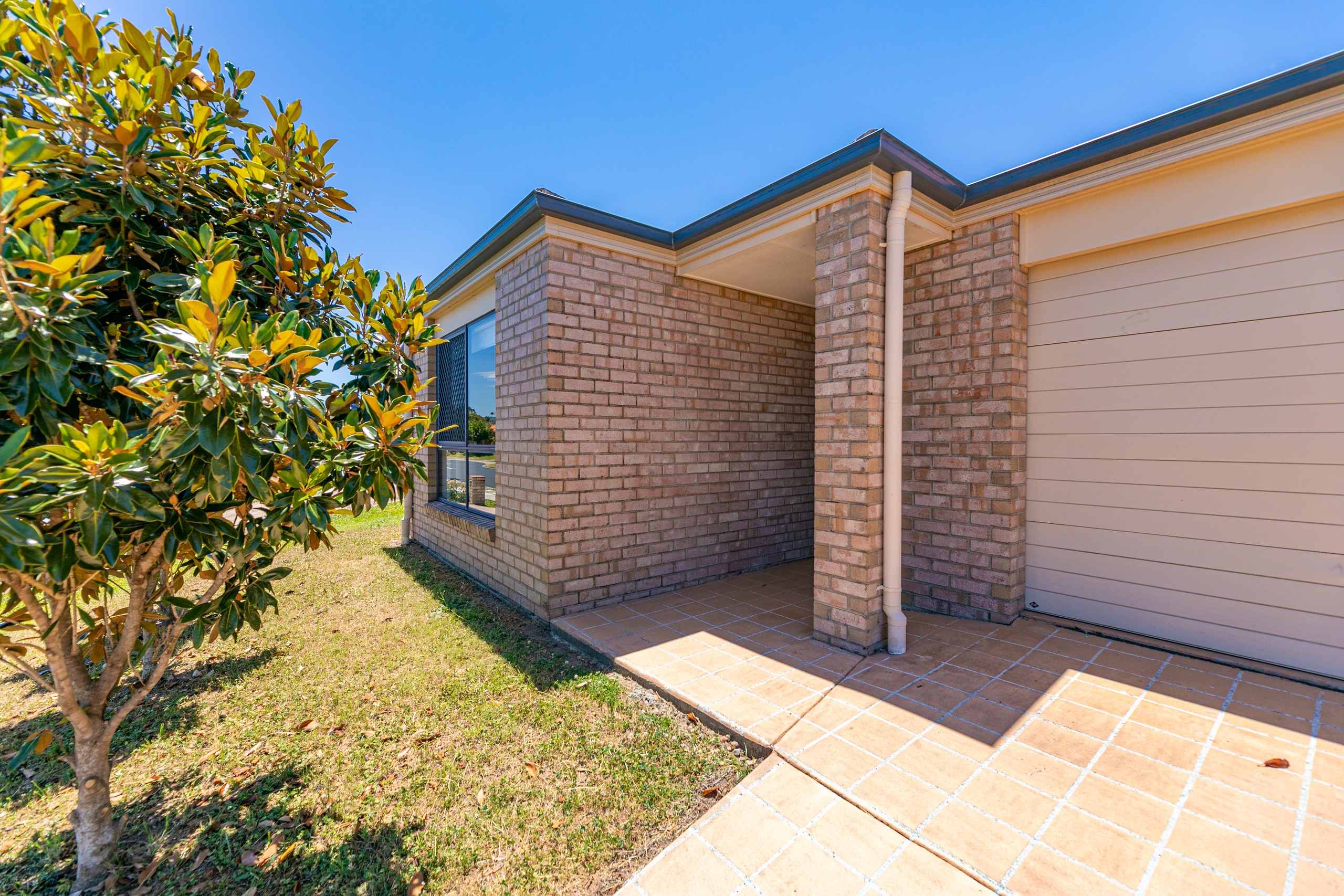 12 Hollywood Avenue, Bellmere, QLD 4510