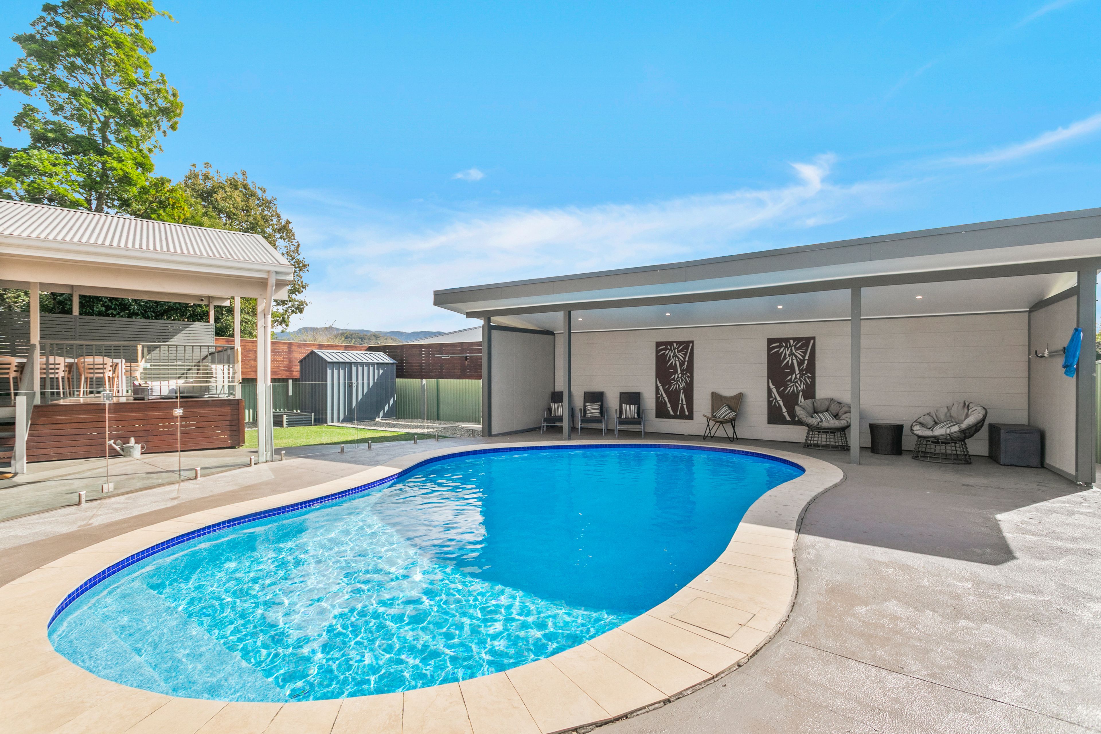 256 Tongarra Road — photo 4 of 11