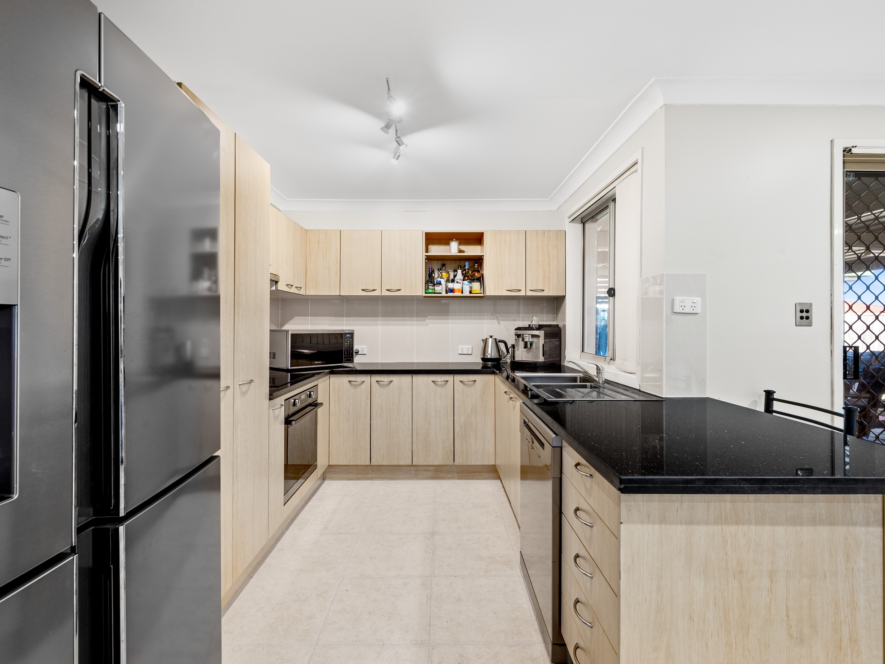 1 Mahogany Street, Prestons, NSW 2170