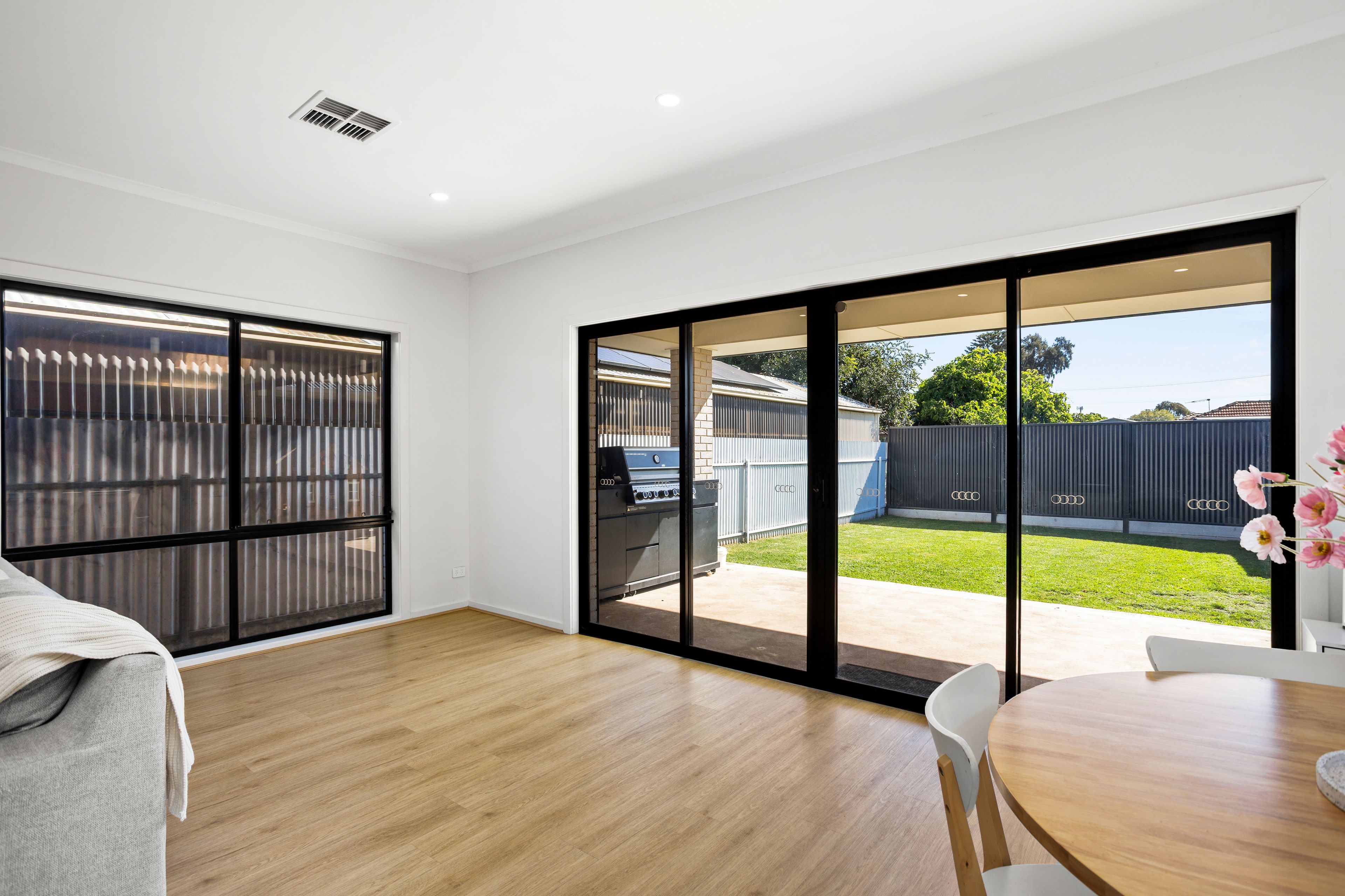 43A Richard Street — photo 5 of 17