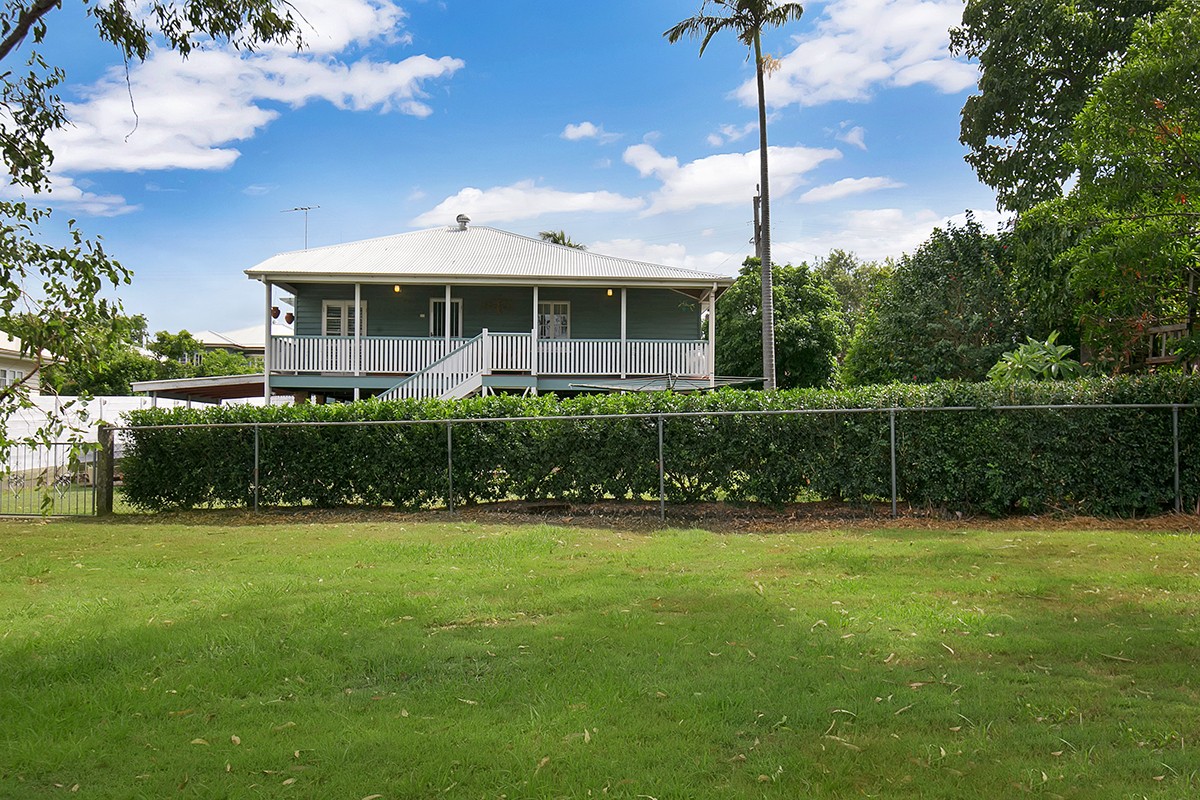 17 Woodlea Street, Moorooka, QLD 4105