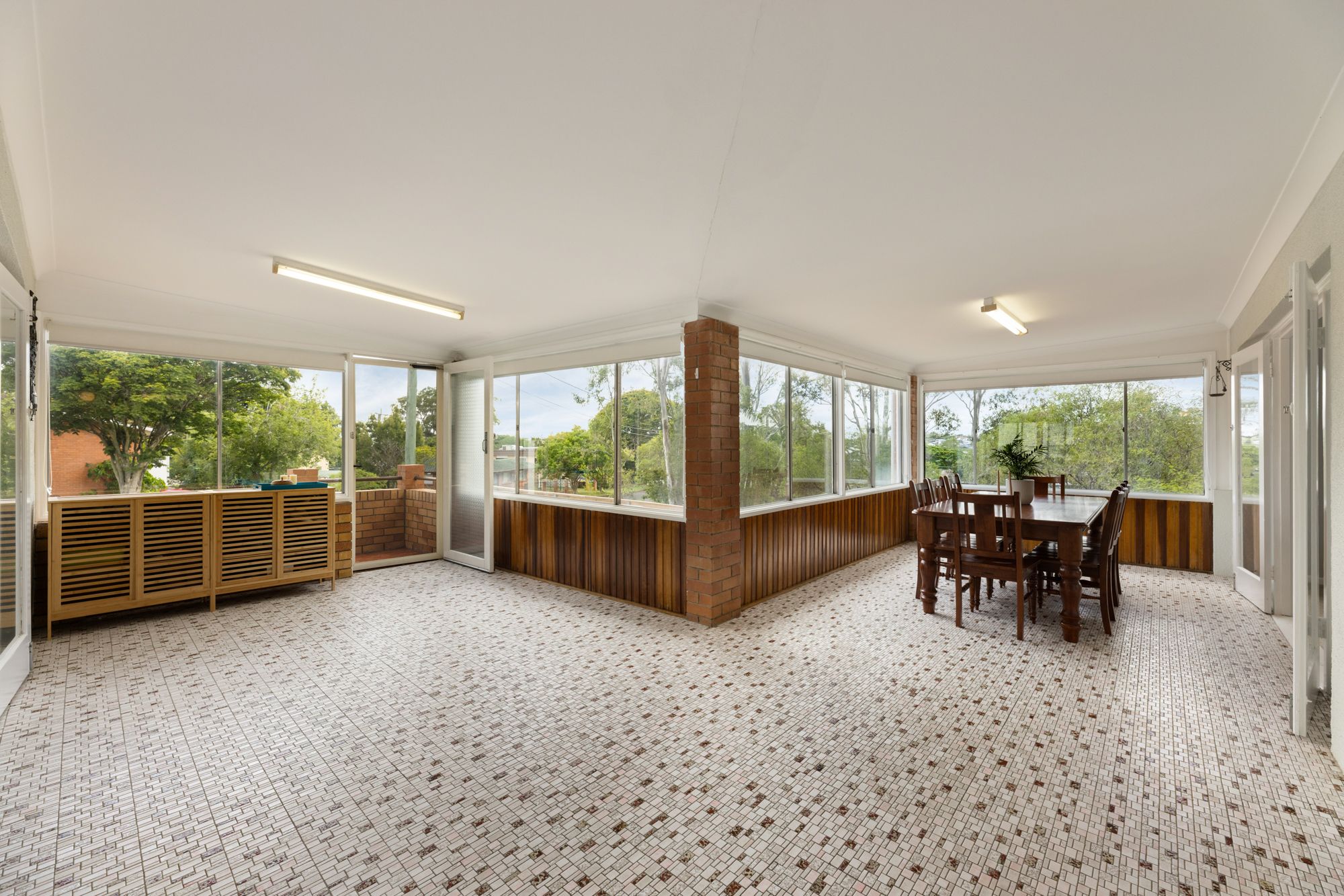 92 Pozieres Road — photo 5 of 17