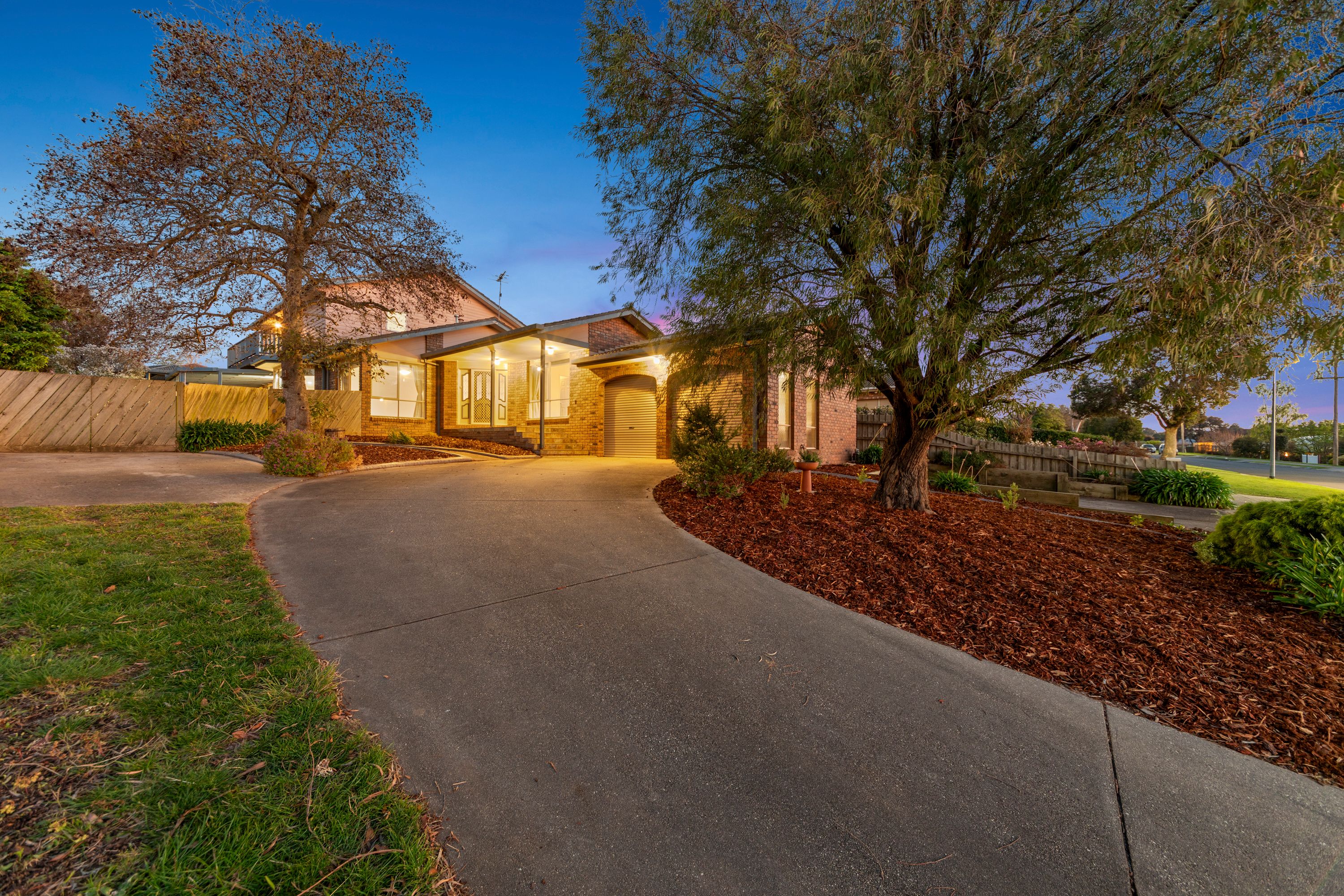 30 Darnum Street, Drouin, VIC 3818