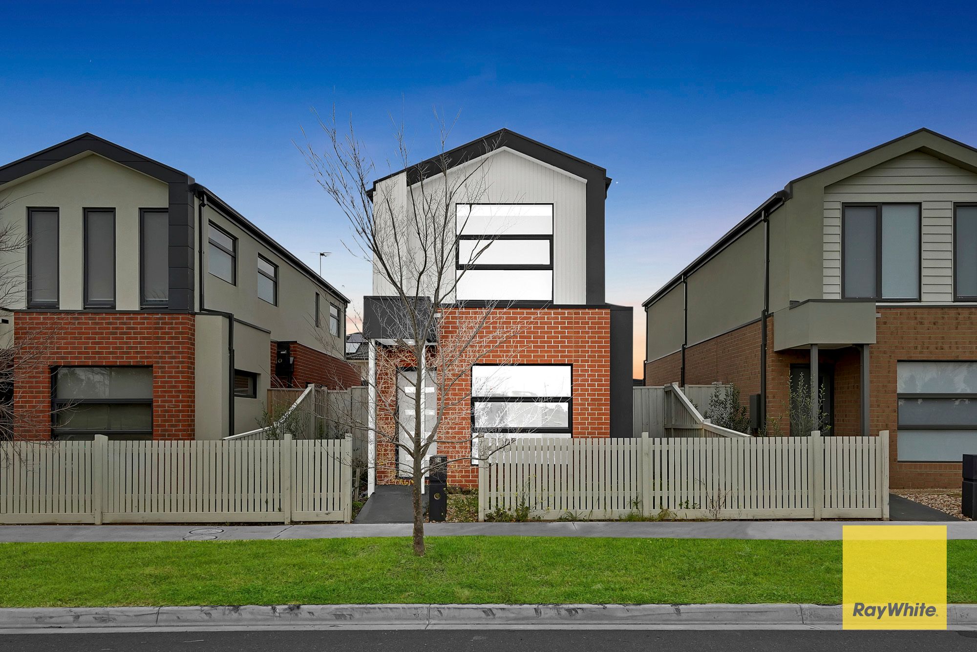 24 Primrose Avenue — photo from Ray White Rockbank