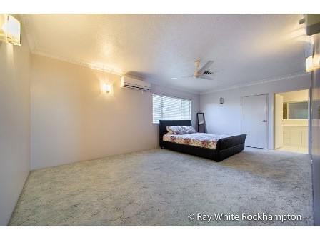 1 Booker Street, Park Avenue, QLD 4701