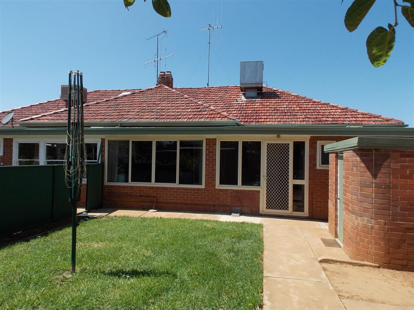 22 Victoria Street — photo 13 of 14