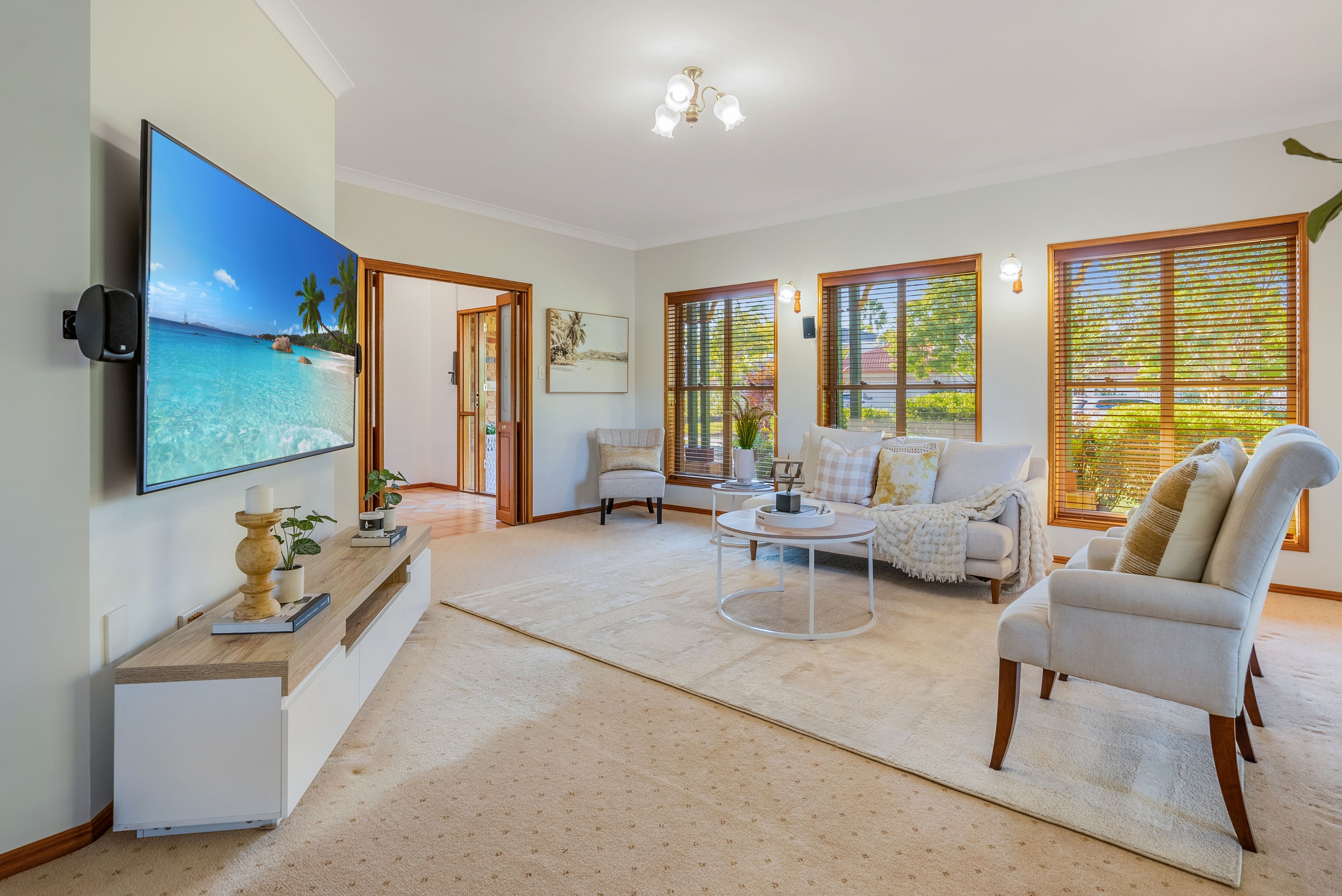 4 Wentworth Place, Carindale, QLD 4152