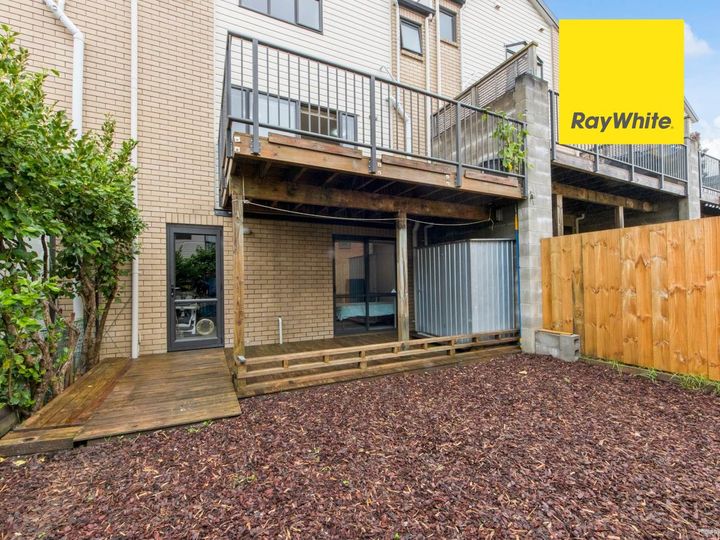 9/172 Mcleod Road, Te Atatu South, Waitakere City
