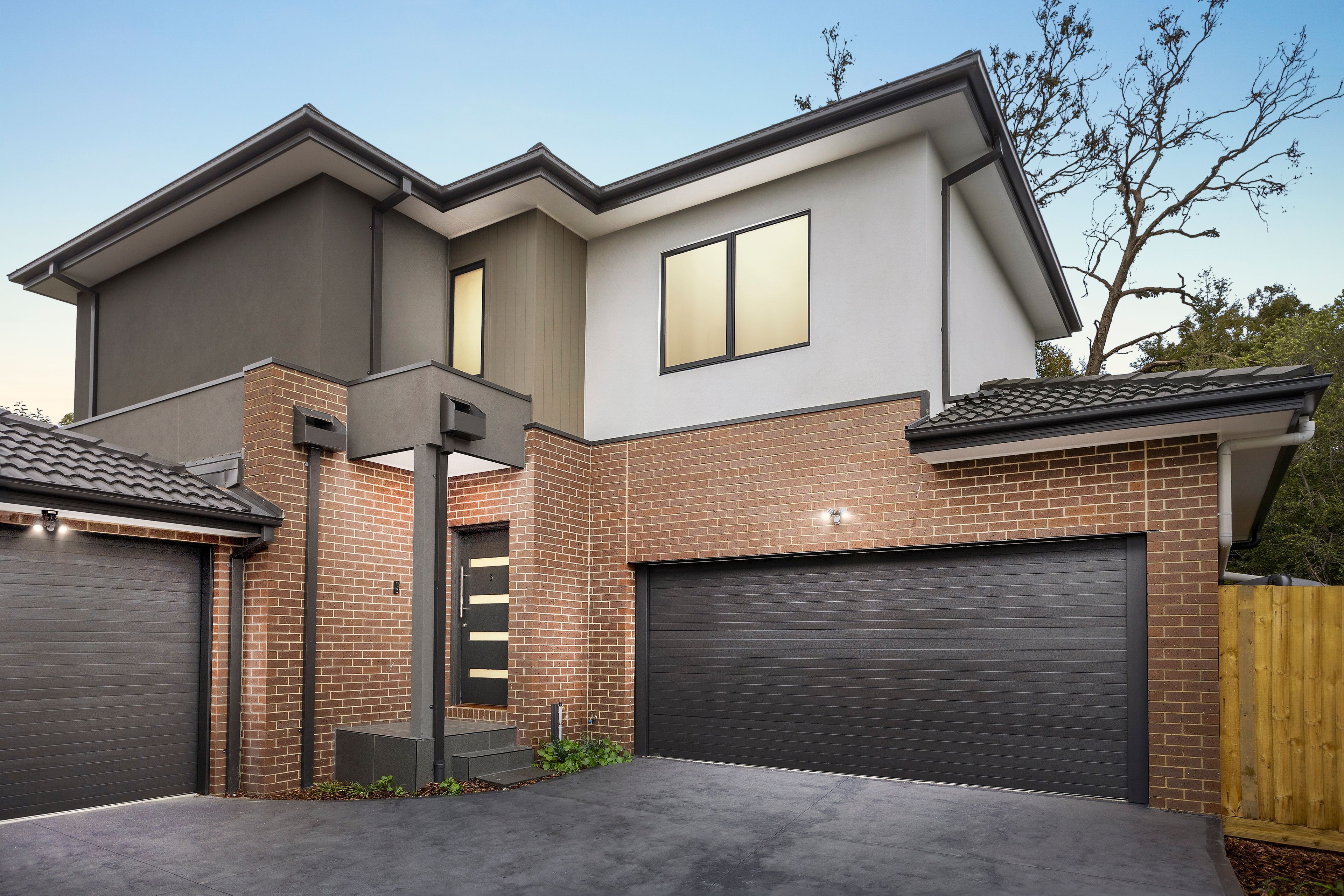 24 Summit Road, Burwood VIC 3125