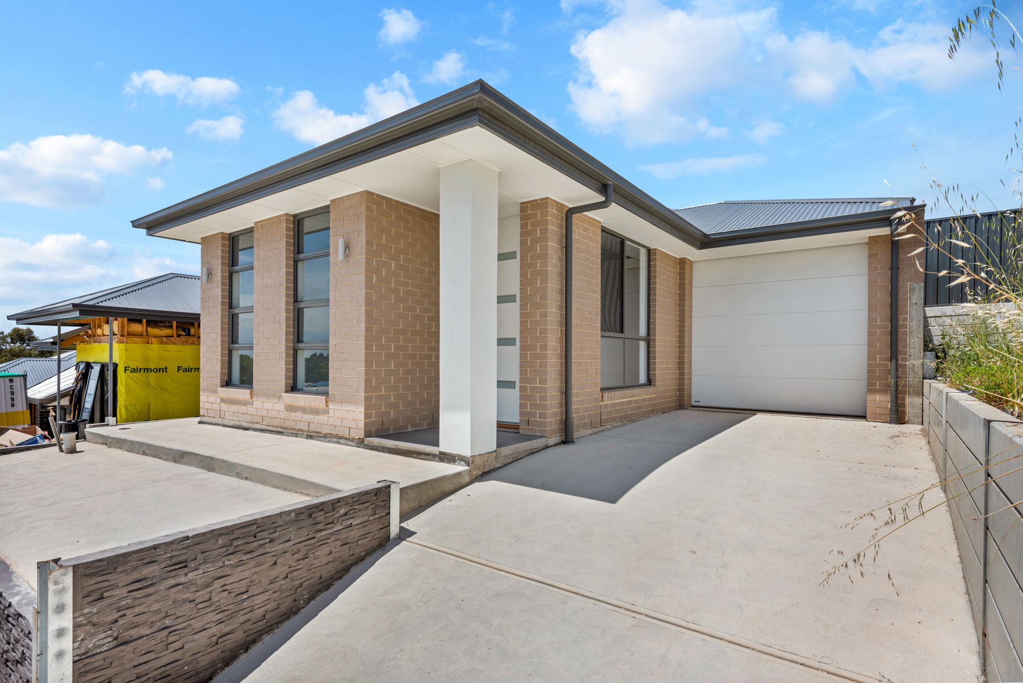 5 & 8/16 Sturt Lane, ONKAPARINGA HEIGHTS, SA 5163