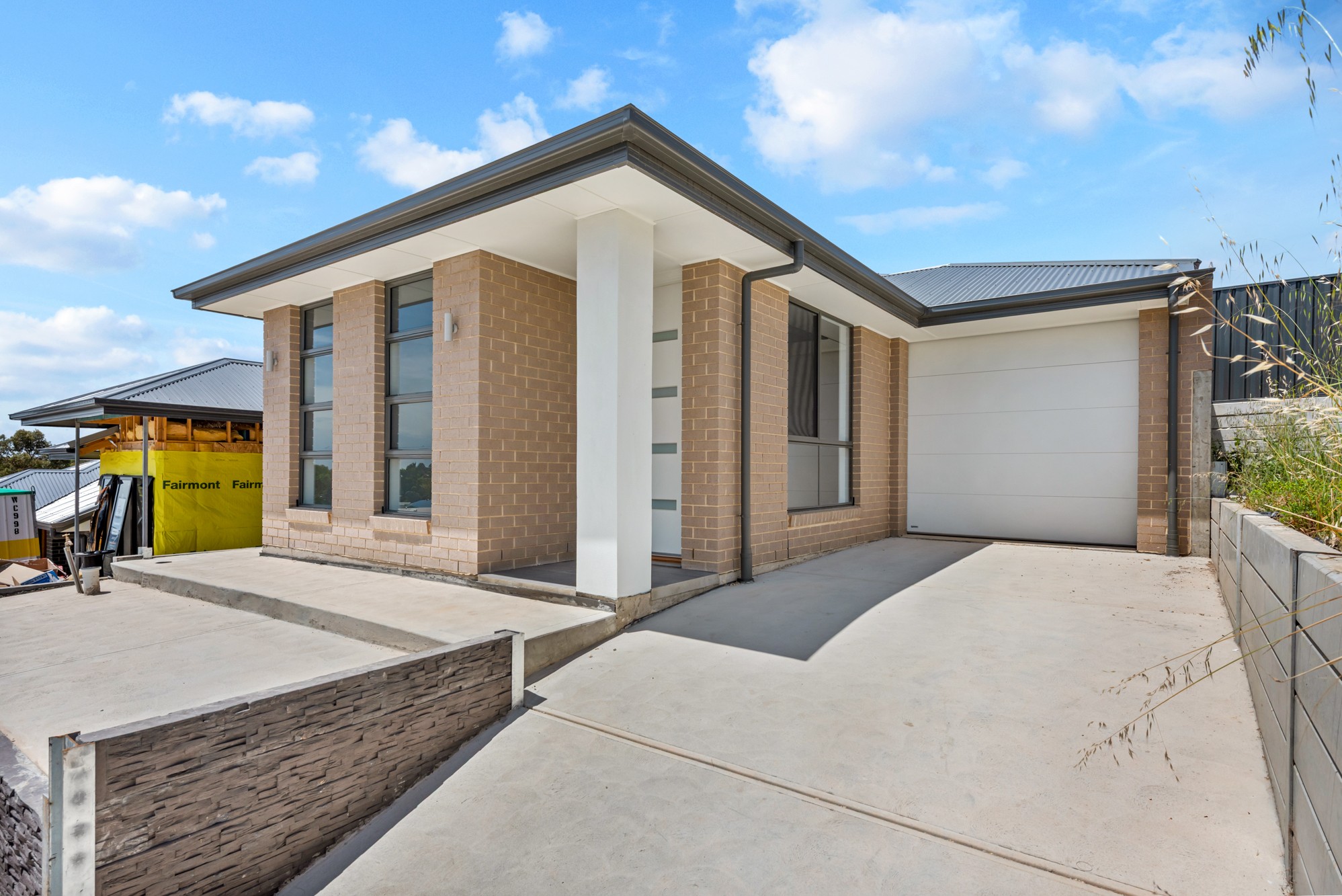 5 & 8/16 Sturt Lane, ONKAPARINGA HEIGHTS, SA 5163