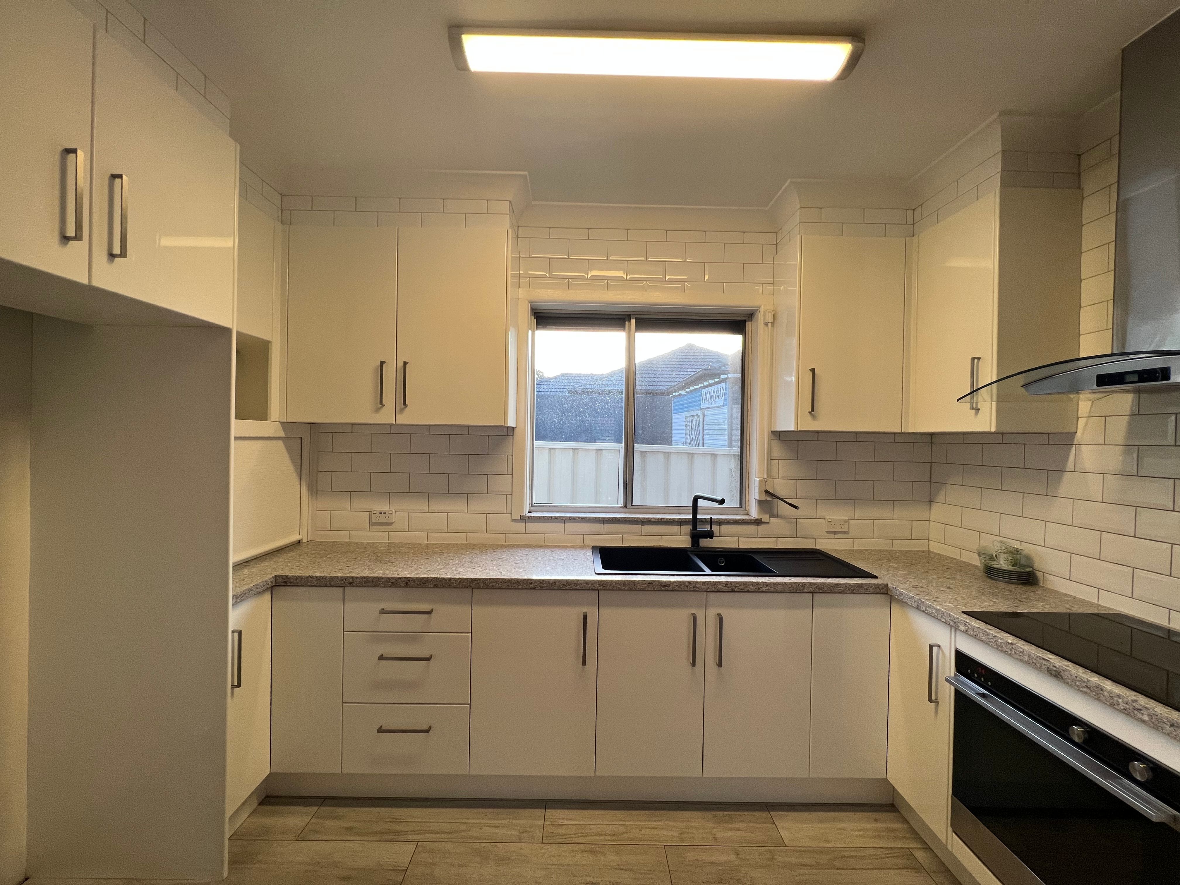 355 Princes Highway, Albion Park Rail, NSW 2527