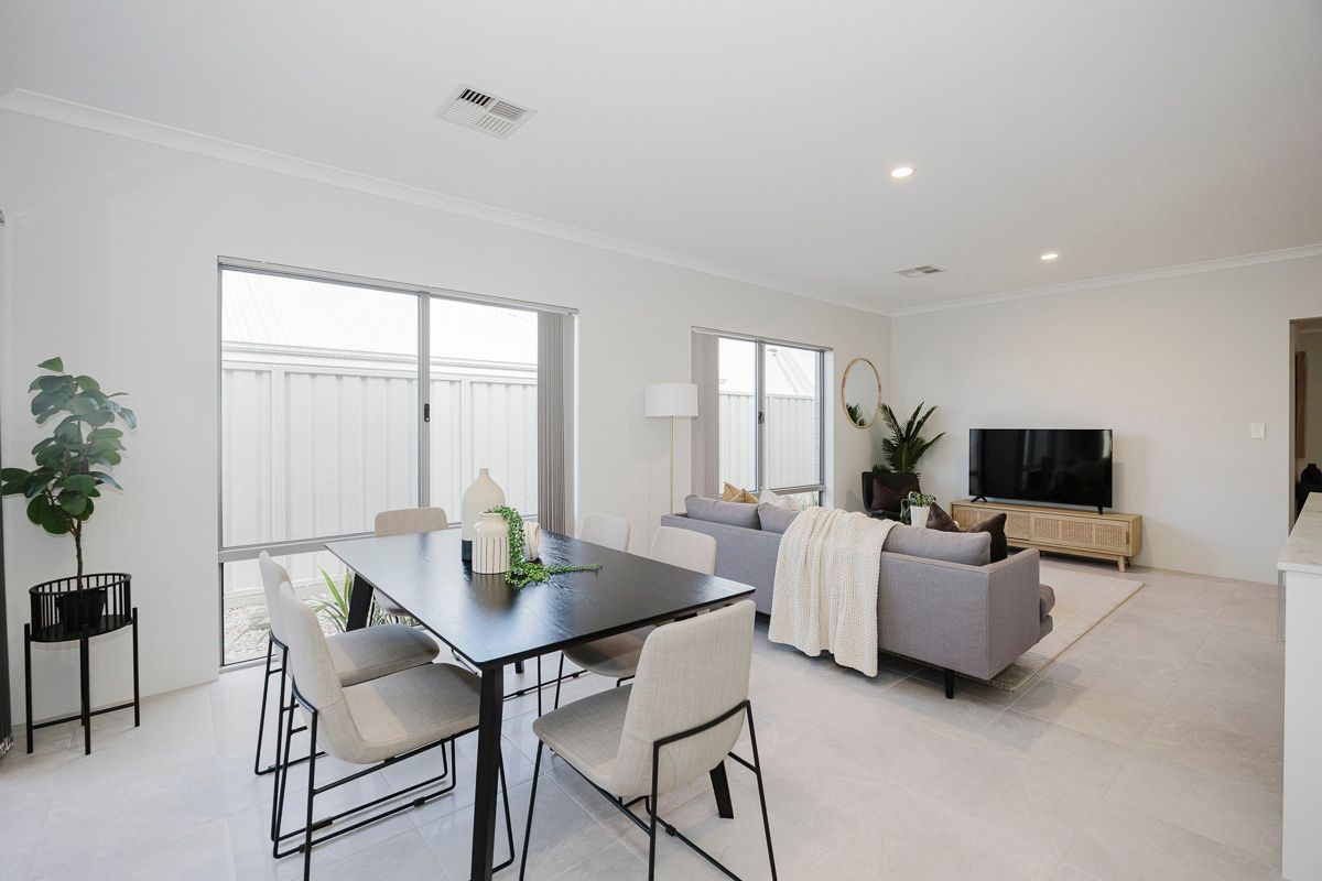 21 Bryde Mews — photo 5 of 29