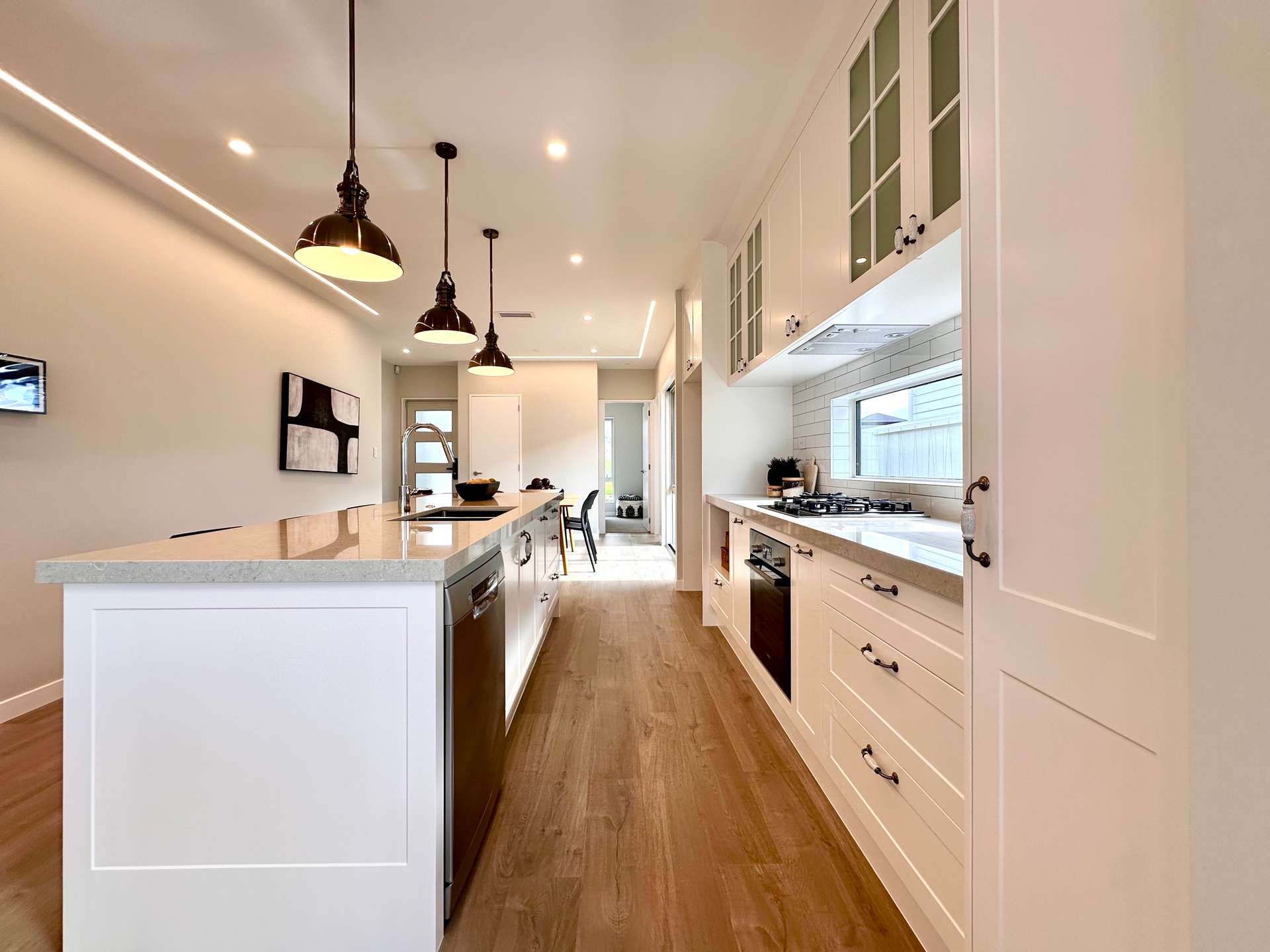 18 Tipu Crescent photo 4
