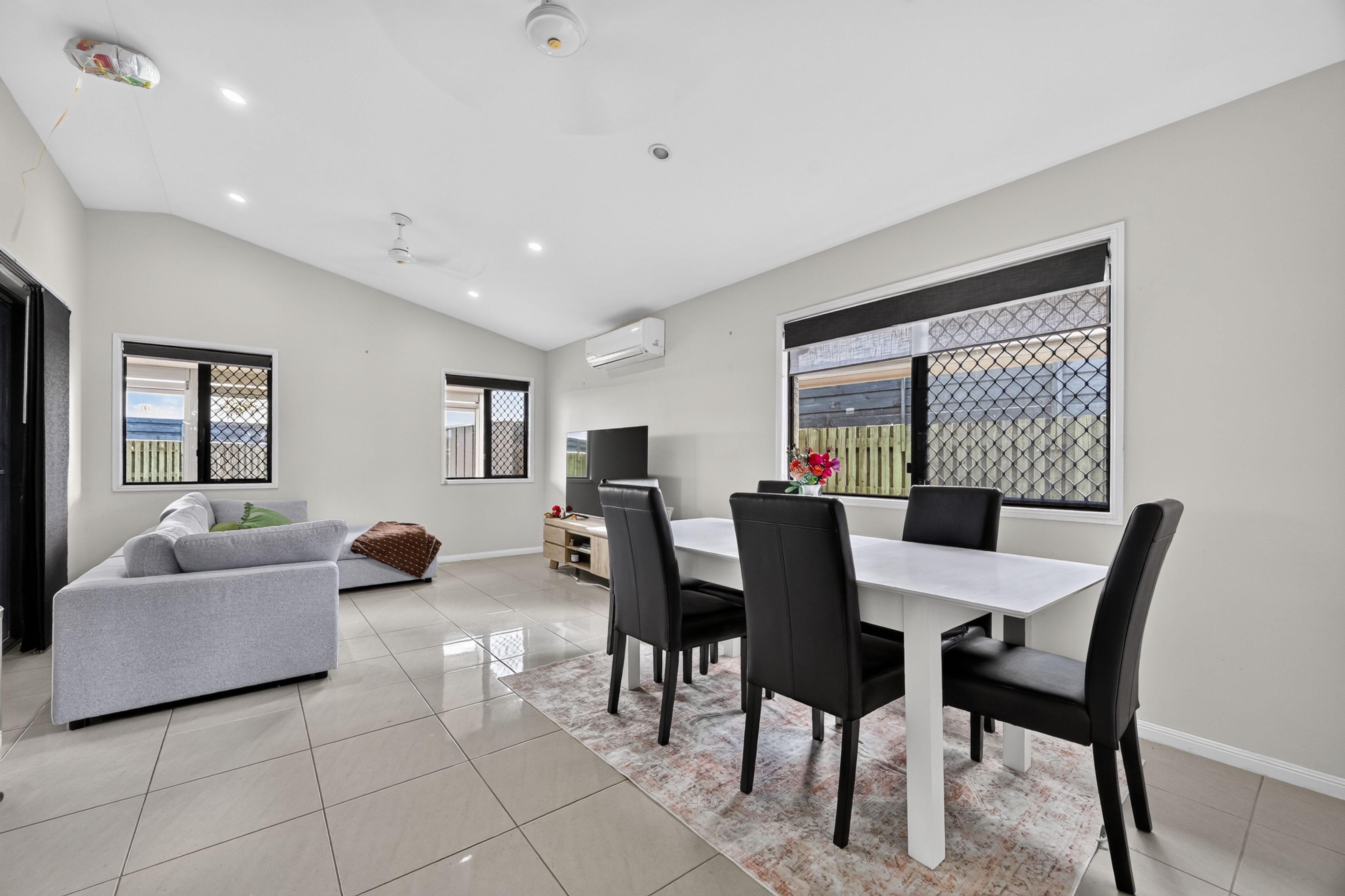 75 GRIFFEY Street — photo 9 of 15