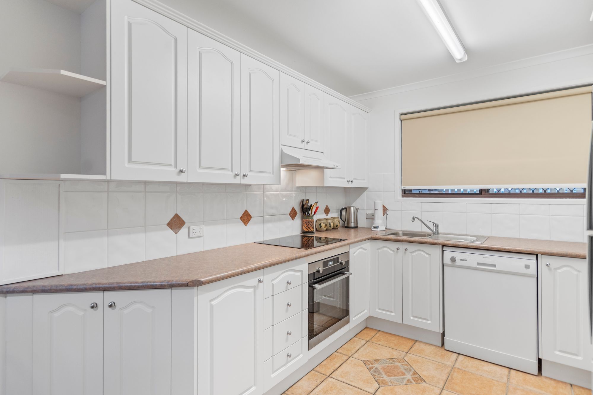 24/87 Springwood Road, Springwood, QLD 4127 - Sold Townhouse - Ray ...