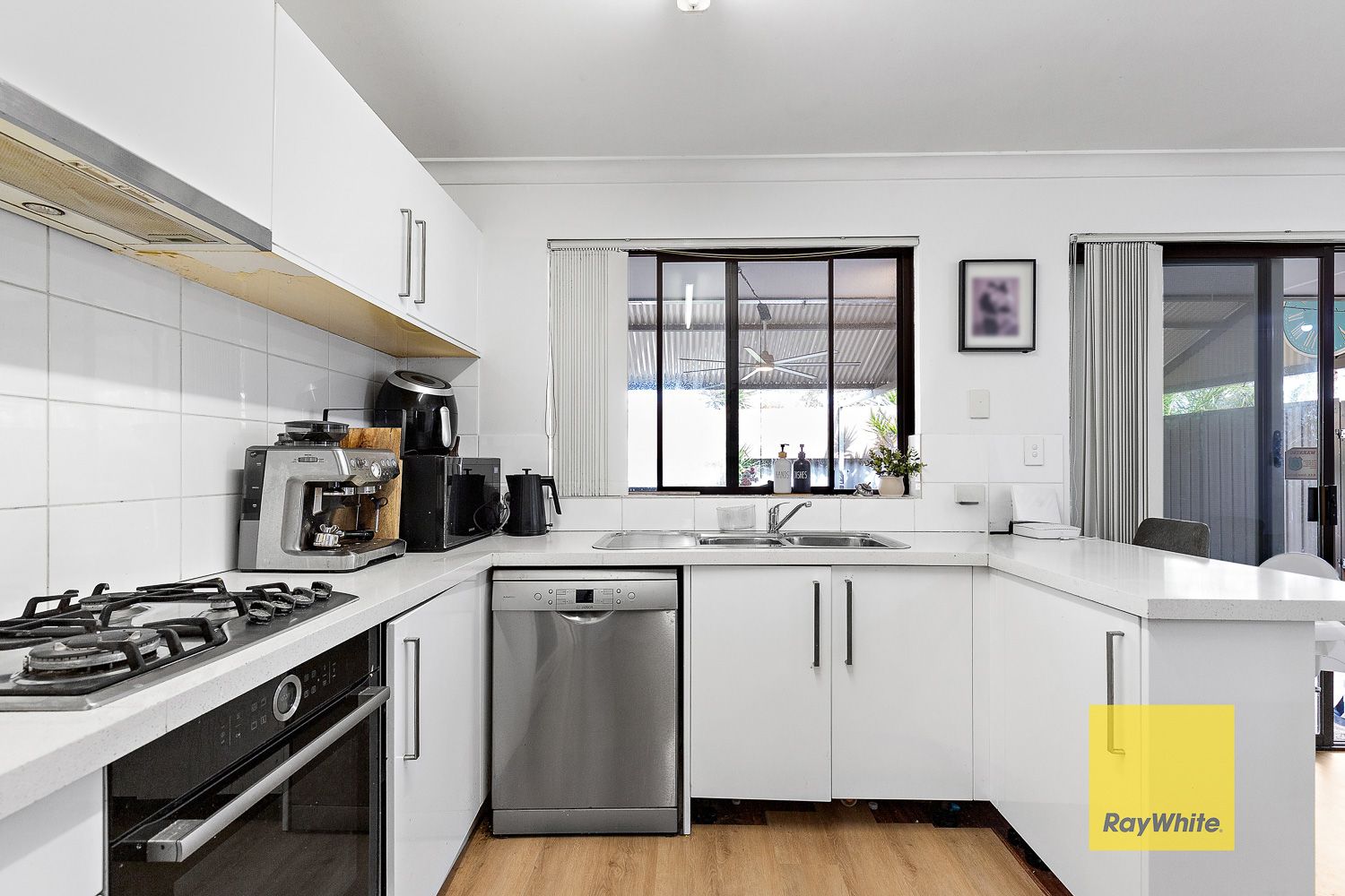 4 Bligh Place — photo 5 of 17