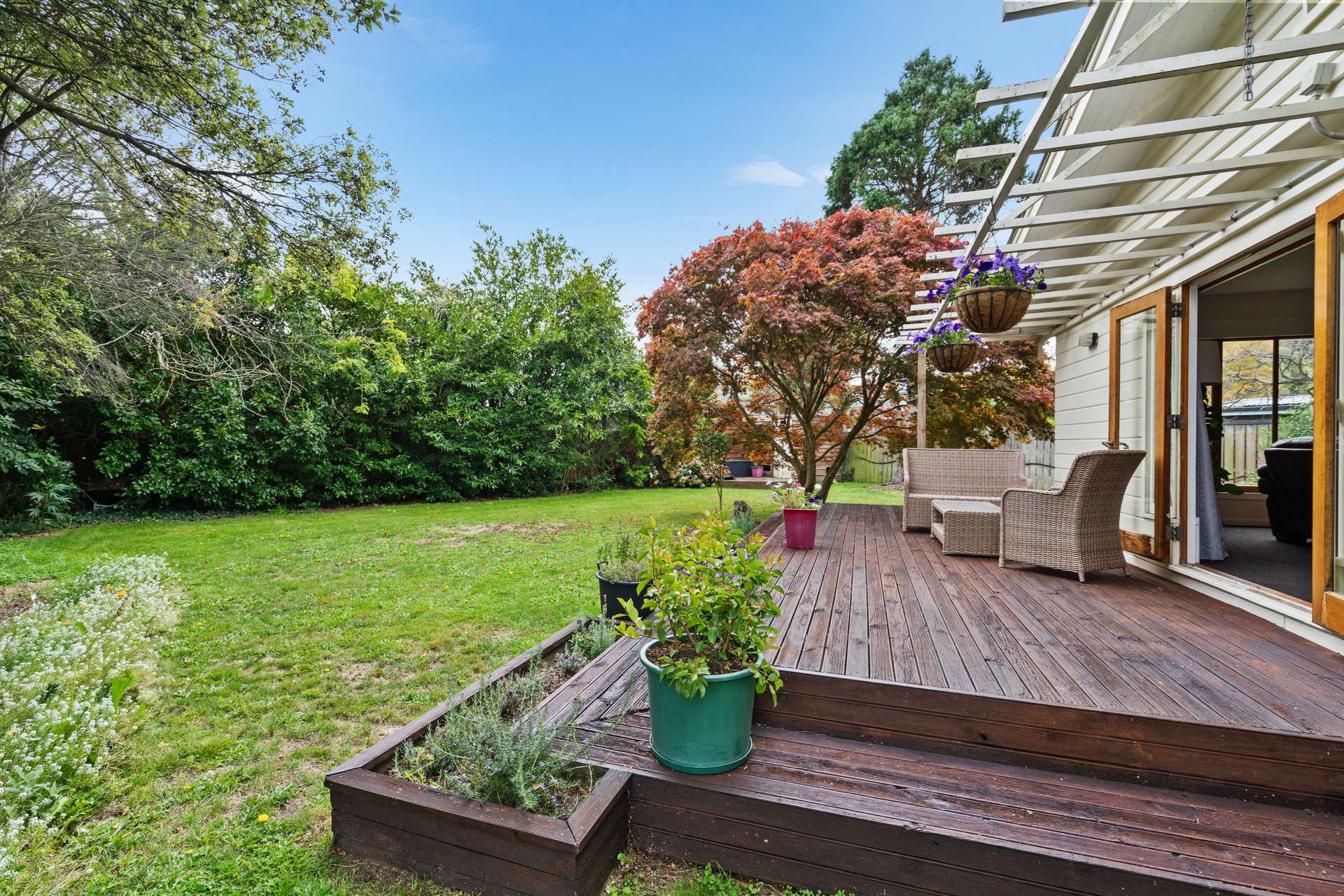 11 Weir Place photo 27