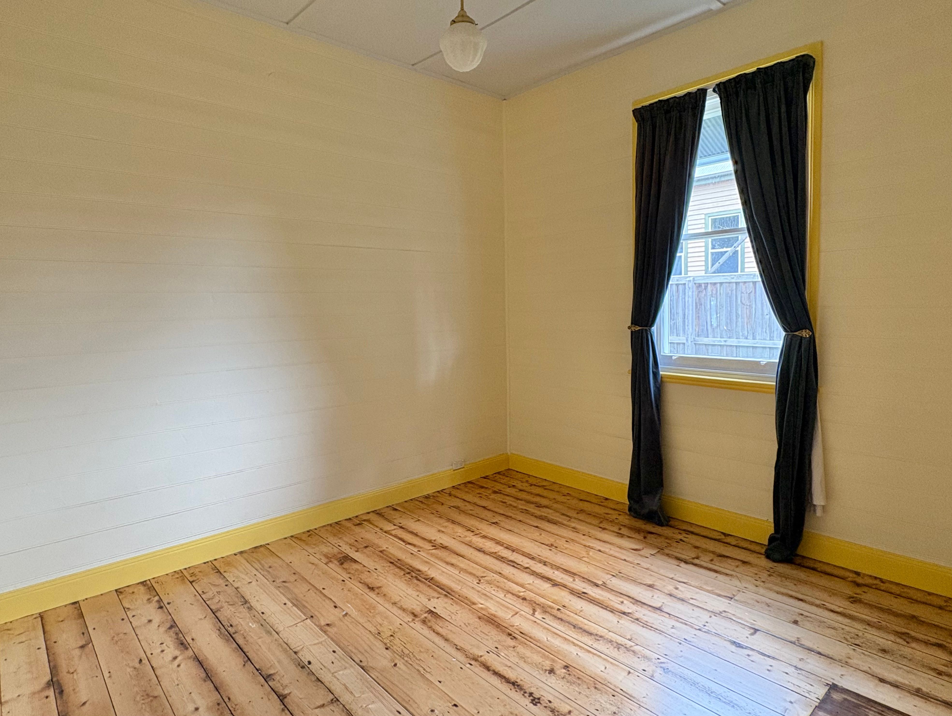 13 York Street — photo 4 of 11