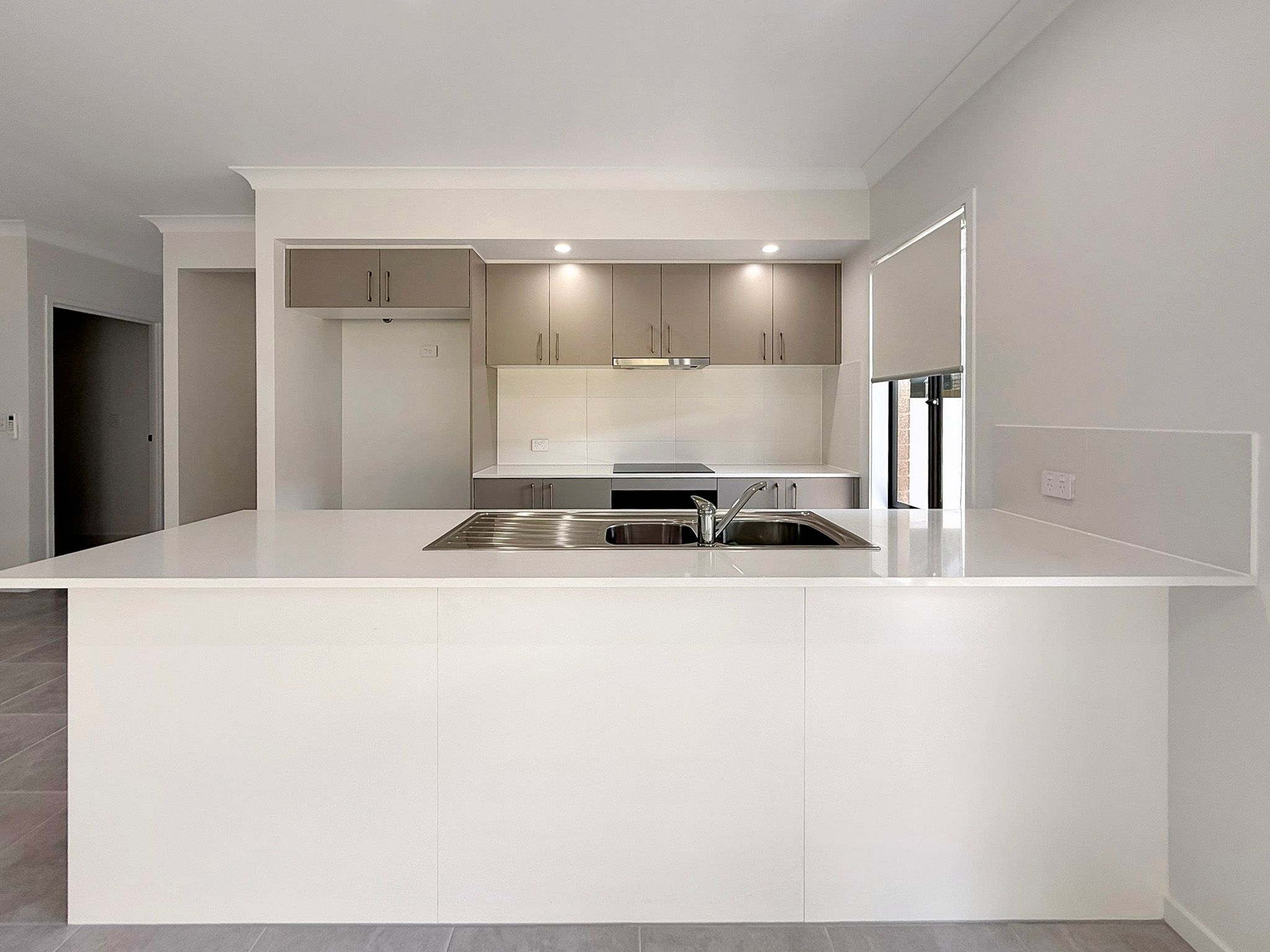 31 Queenstown Street — photo 8 of 19