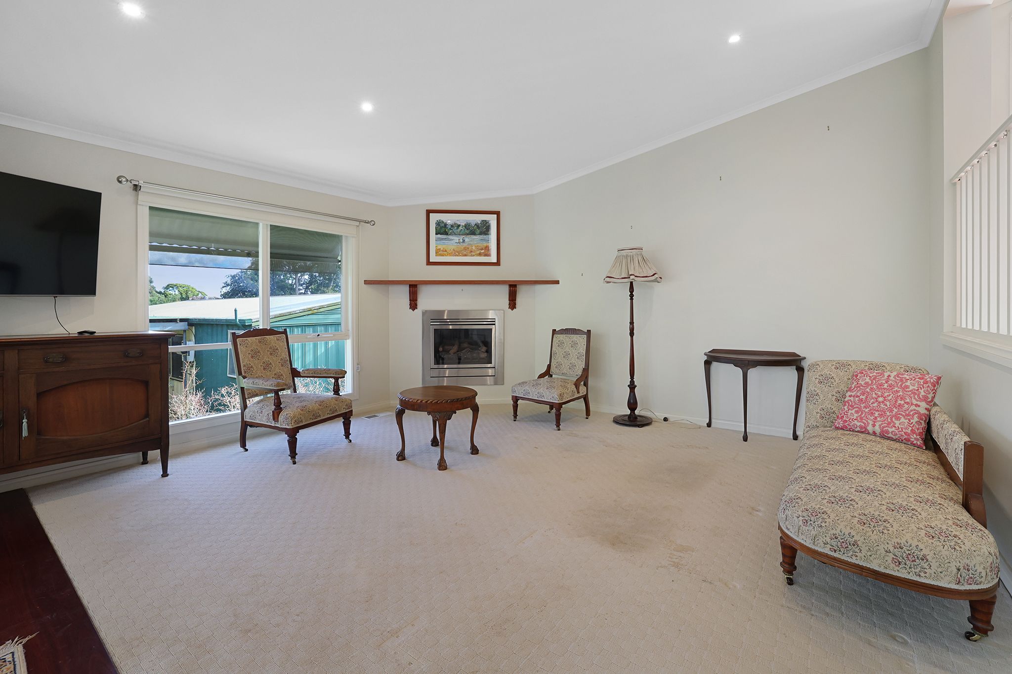 142 Princes Way — photo 3 of 26