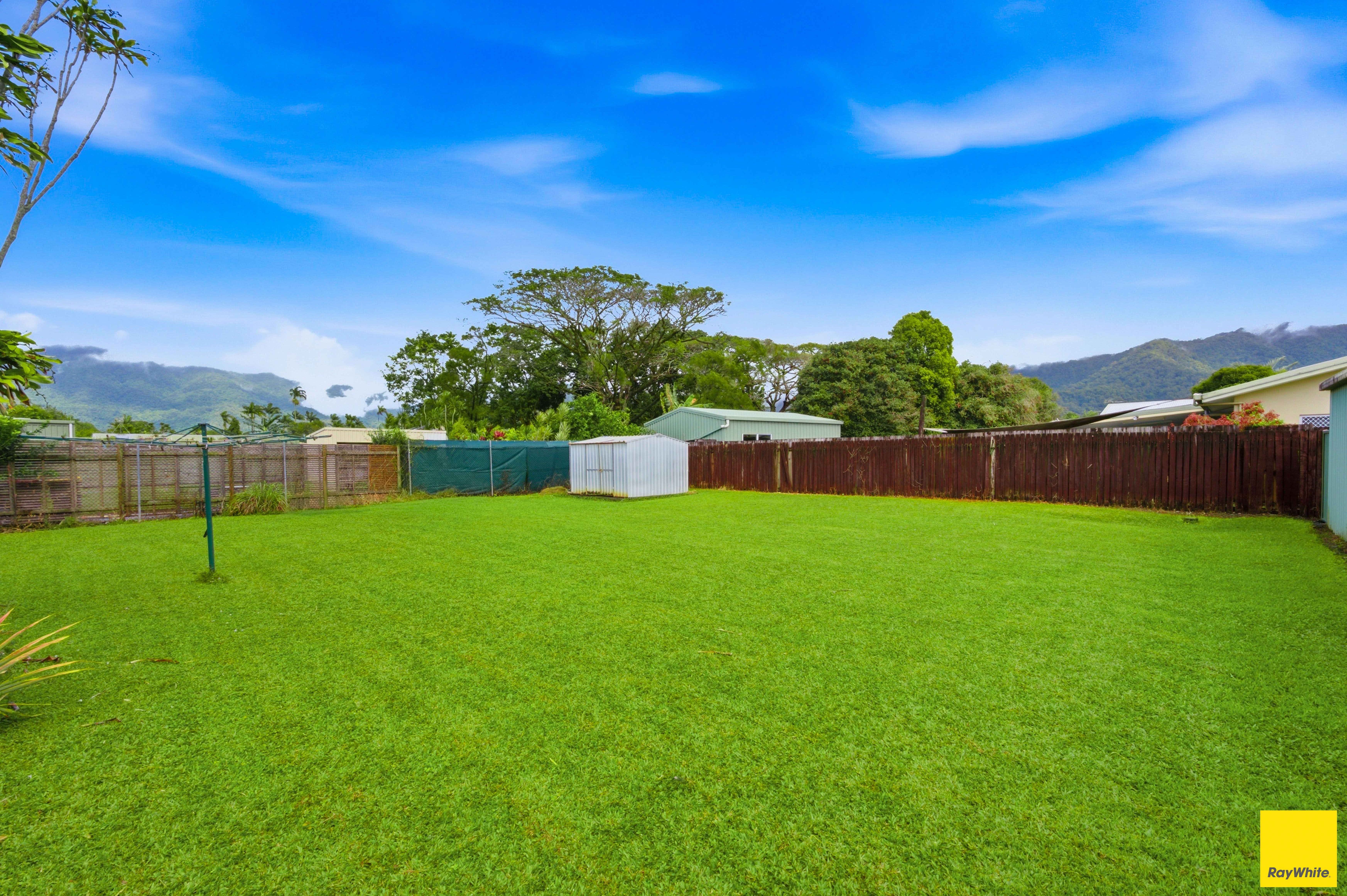 71 McLaughlin Road, Bentley Park, QLD 4869