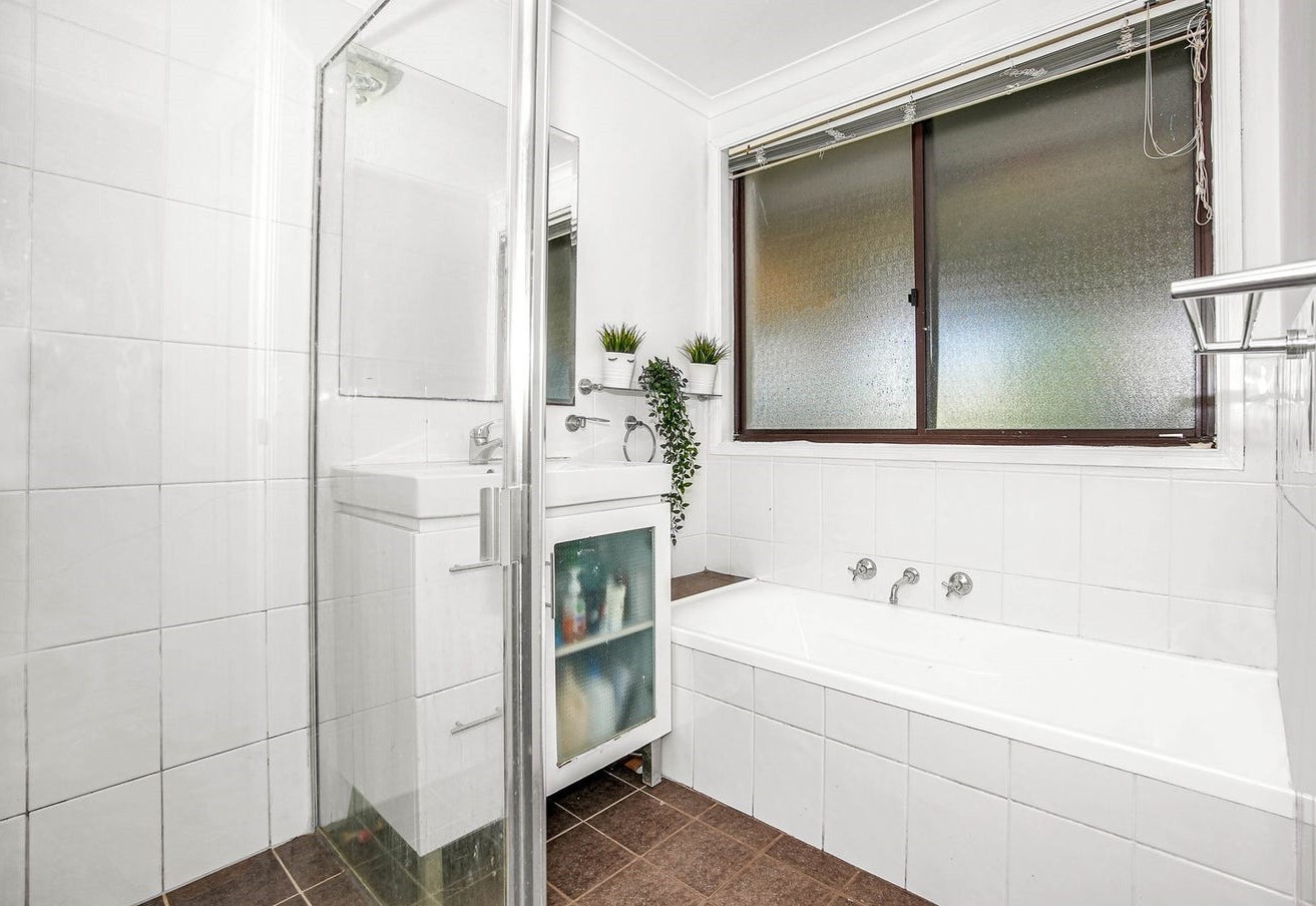 220 swallow Drive, Erskine Park, NSW 2759