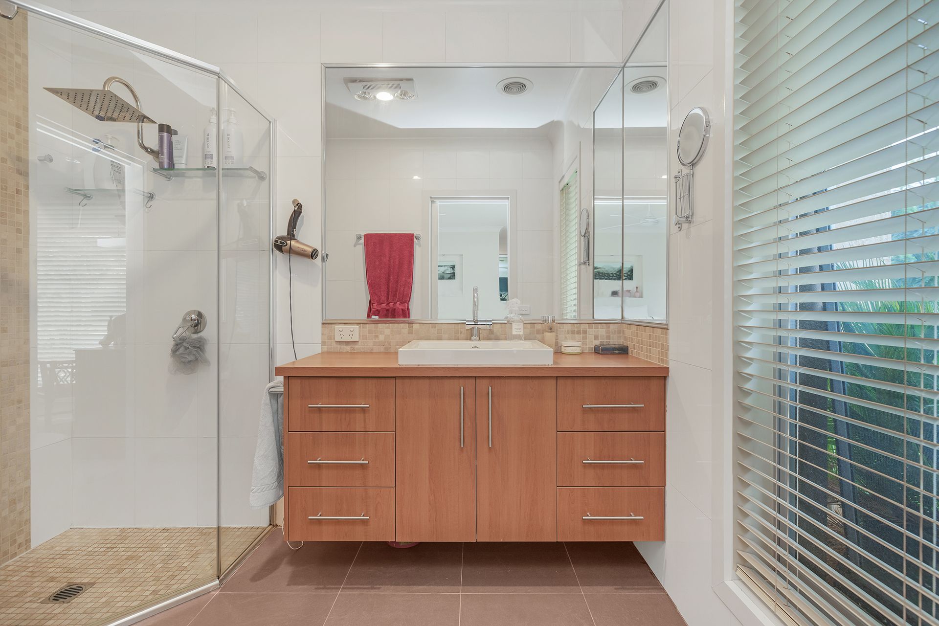 5 Canterbury Place — photo 15 of 24