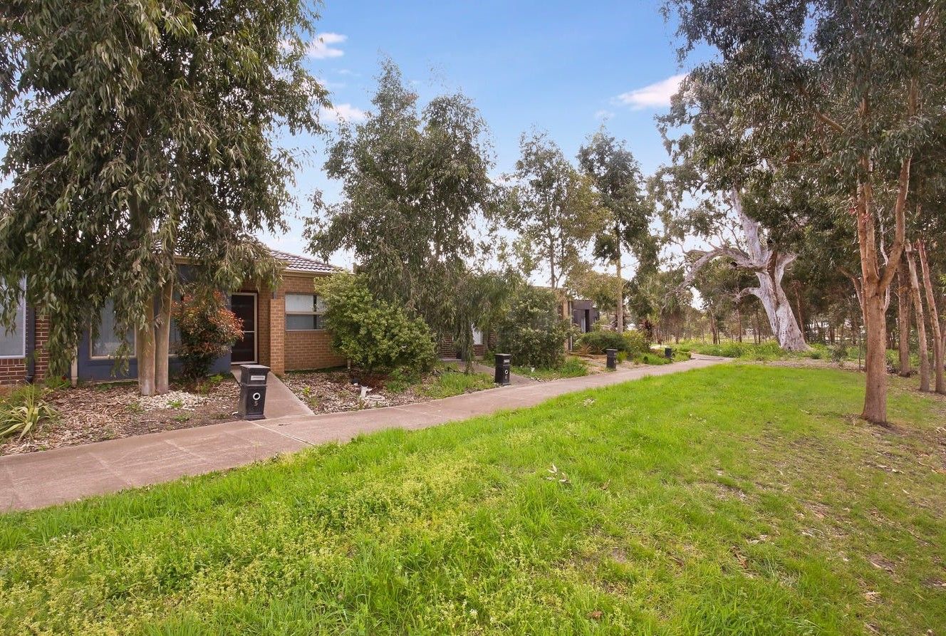 5 Deliza Walk, South Morang, VIC 3752