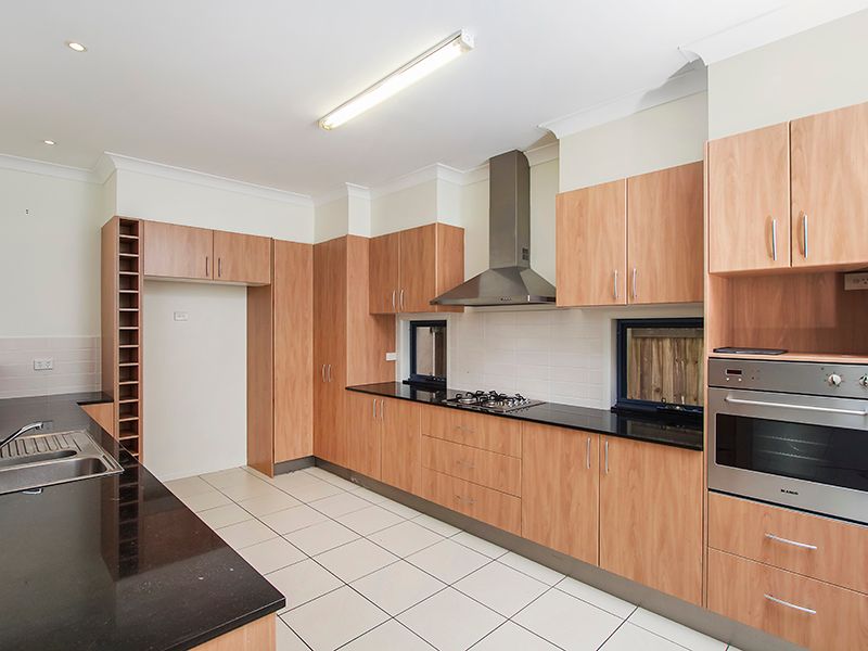 14 Hall Street, Sherwood, QLD 4075