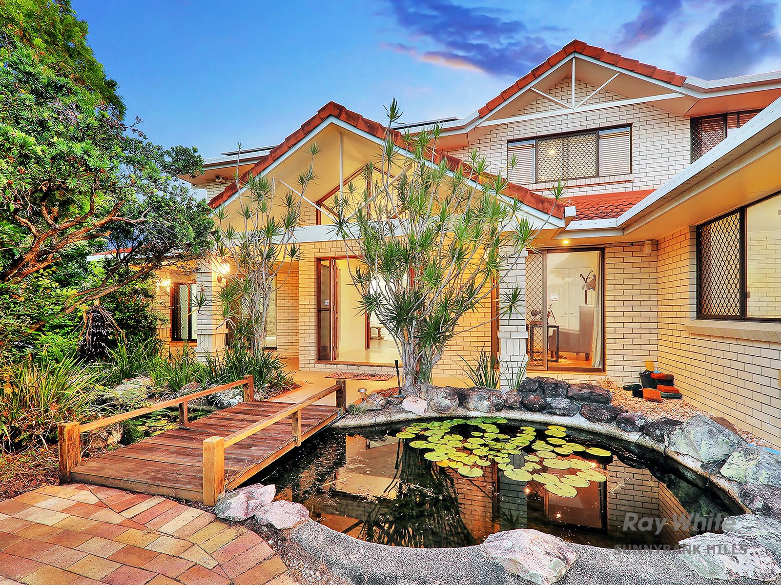 141 Garro Street, Sunnybank Hills, QLD 4109